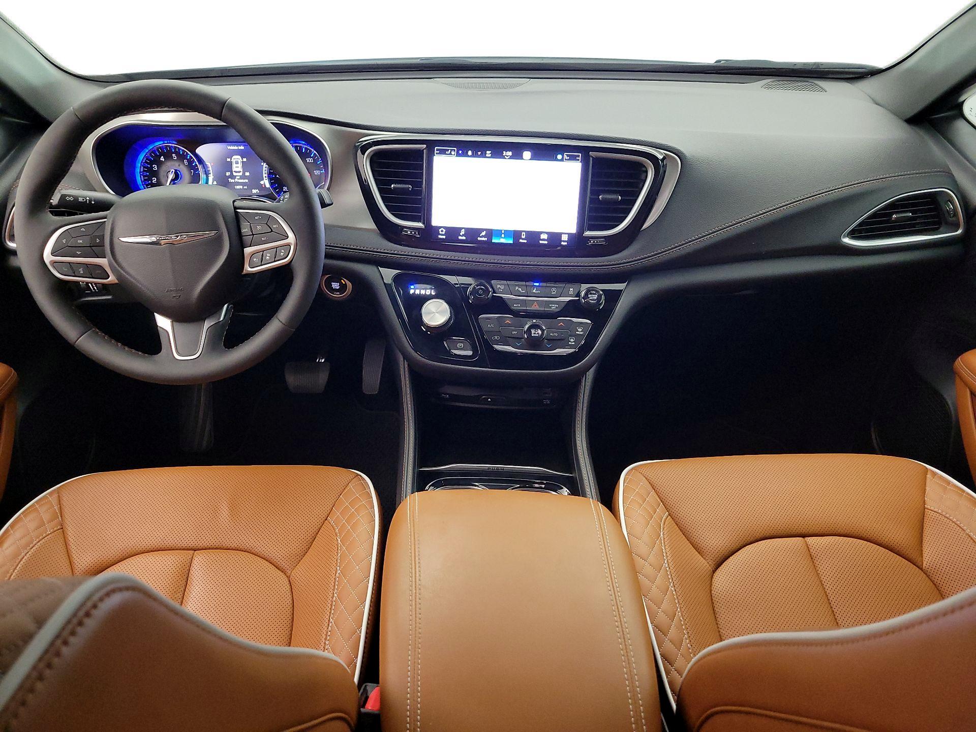 Thumbnail: 2024 Chrysler Pacifica - 9