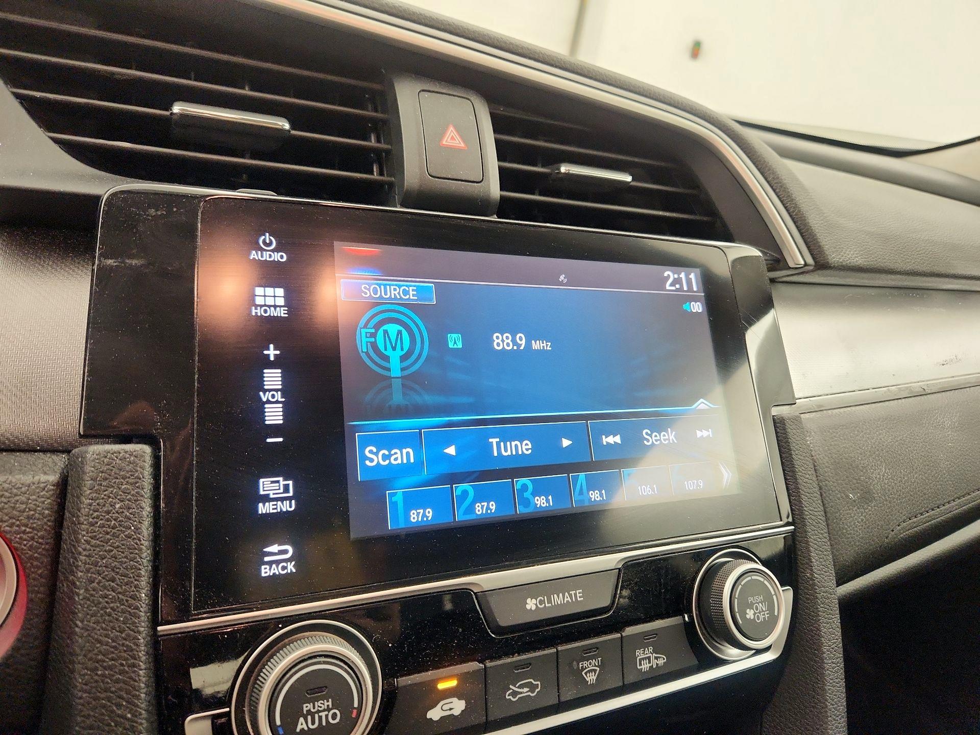 Thumbnail: 2016 Honda Civic - 15