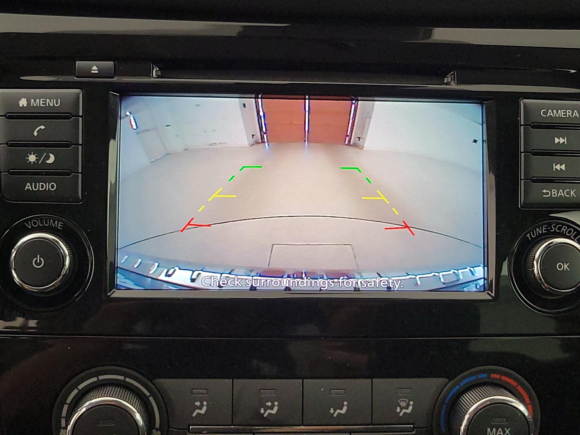 Thumbnail: 2020 Nissan Rogue Sport - 14