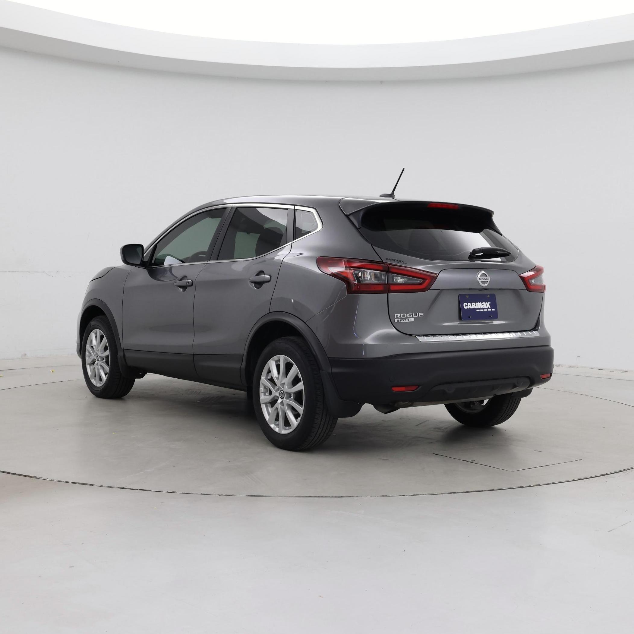 Thumbnail: 2020 Nissan Rogue Sport - 2