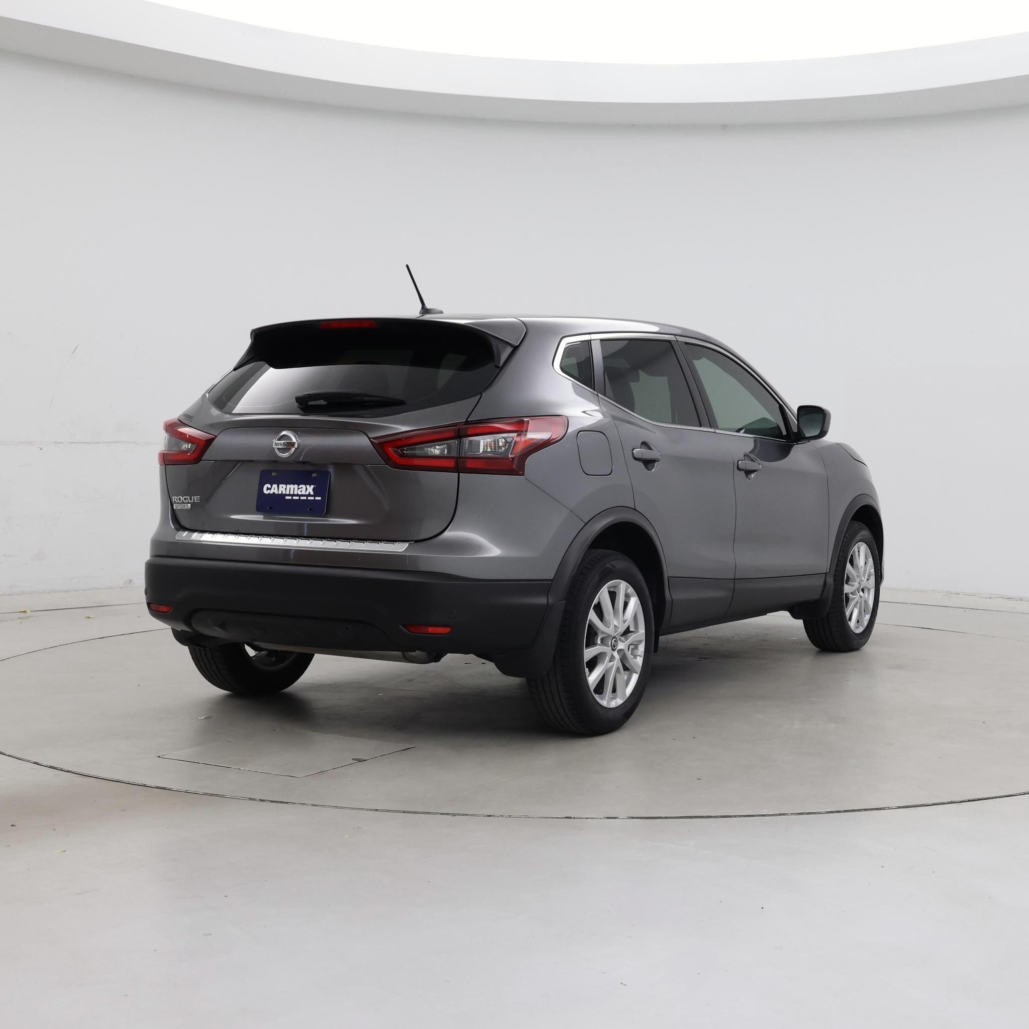 Thumbnail: 2020 Nissan Rogue Sport - 8