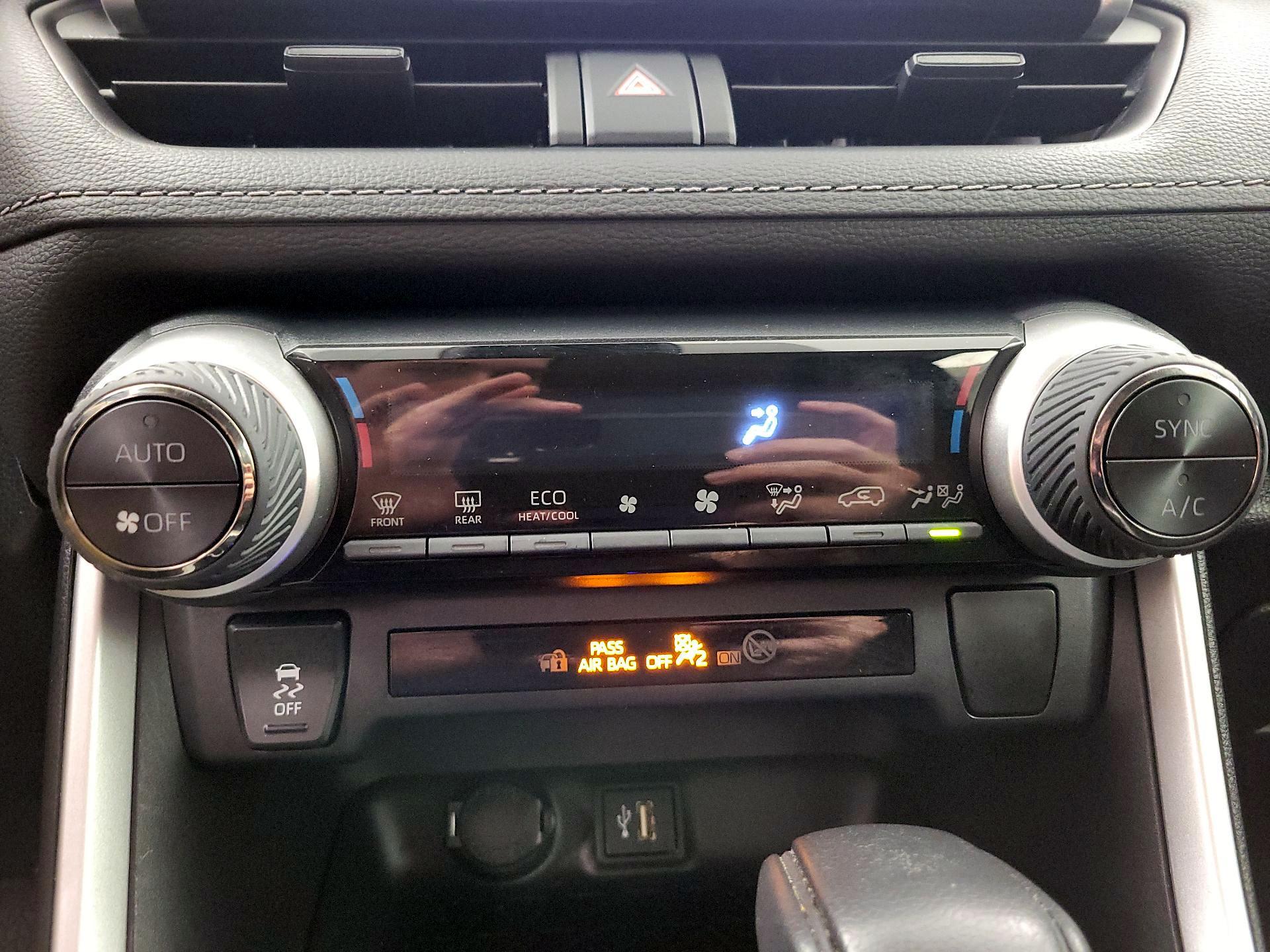 Thumbnail: 2023 Toyota RAV4 - 16