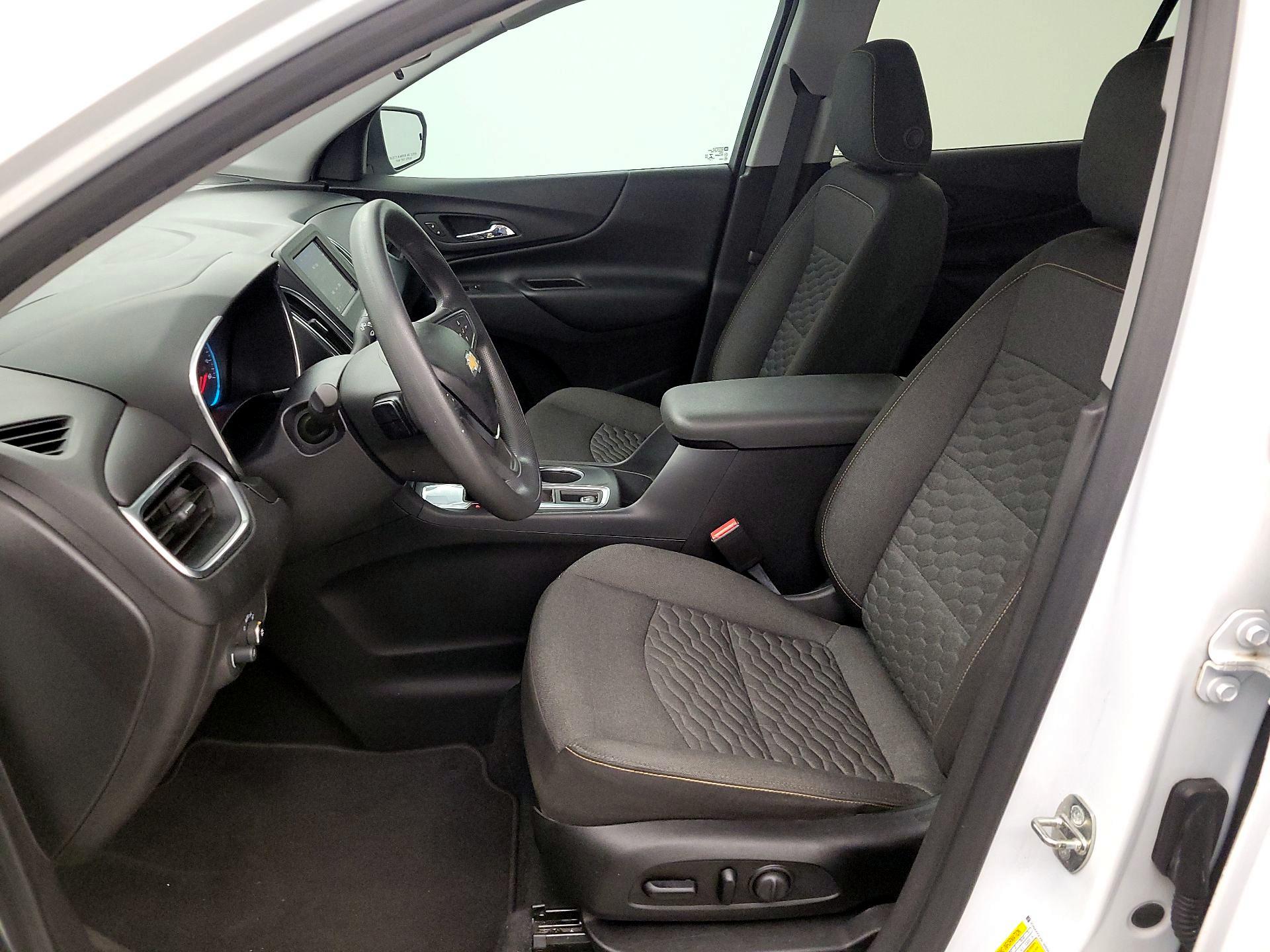 Thumbnail: 2020 Chevrolet Equinox - 11