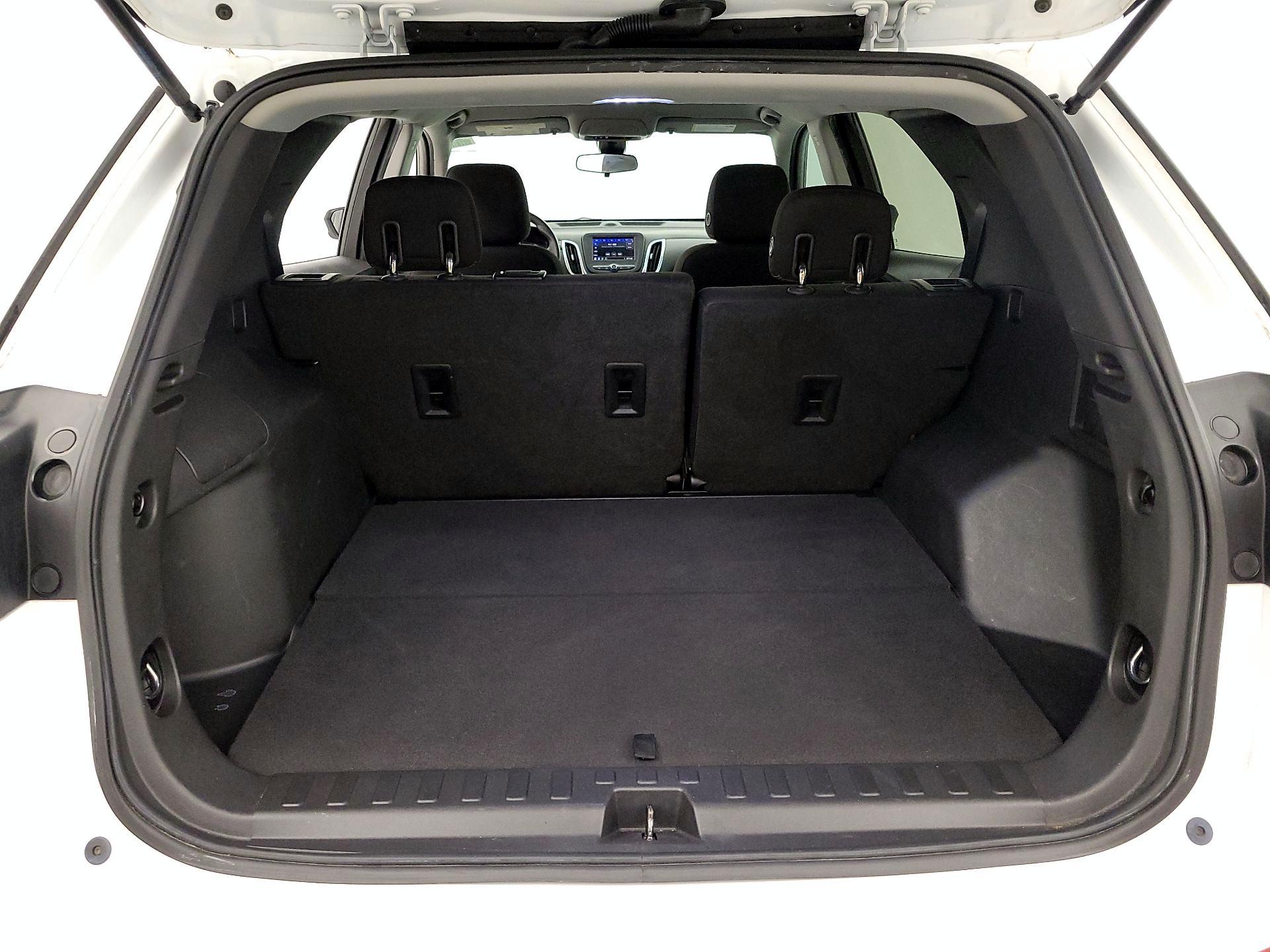 Thumbnail: 2020 Chevrolet Equinox - 20