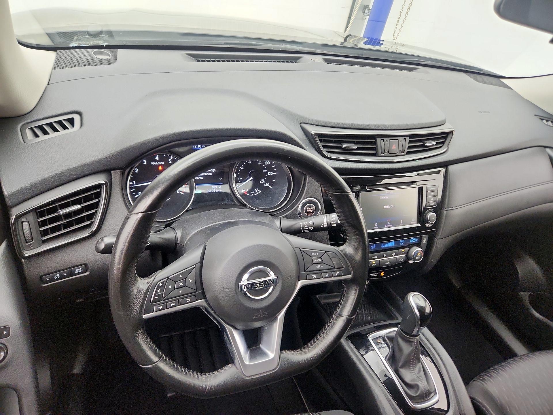 Thumbnail: 2018 Nissan Rogue - 9