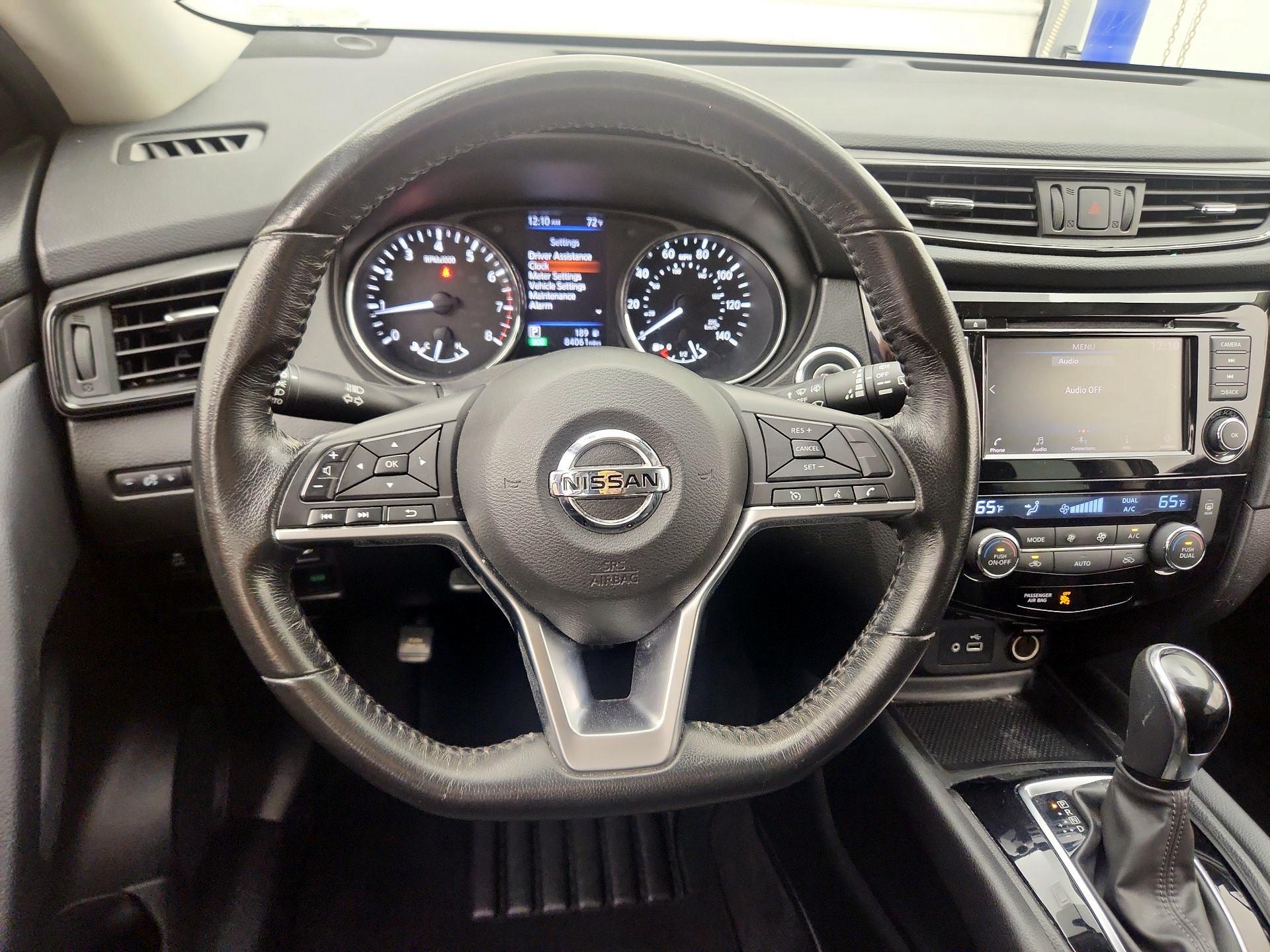 Thumbnail: 2018 Nissan Rogue - 10