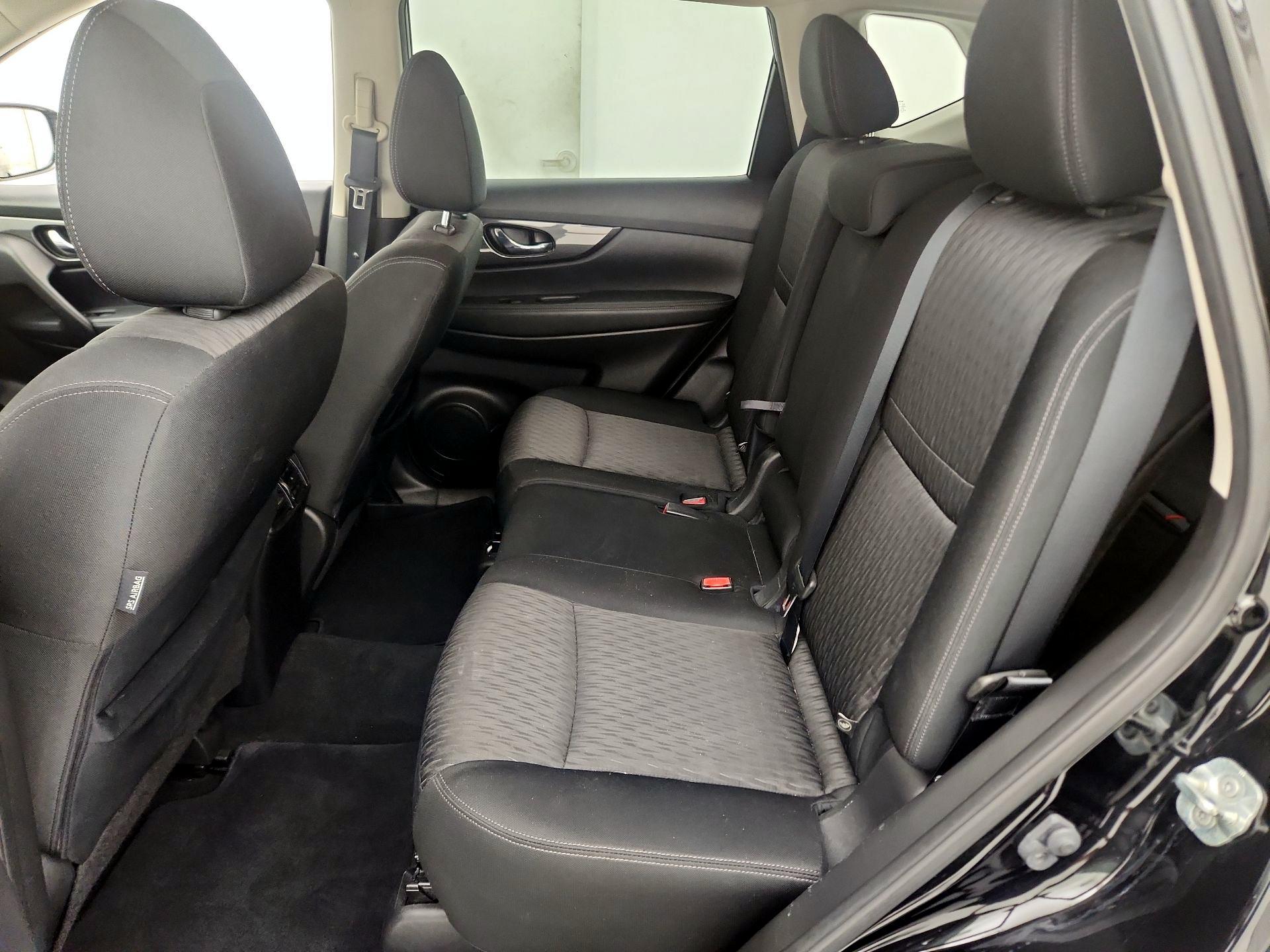 Thumbnail: 2018 Nissan Rogue - 19