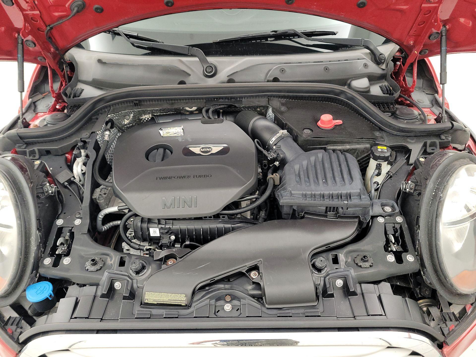 Thumbnail: 2015 MINI Cooper Hardtop - 19