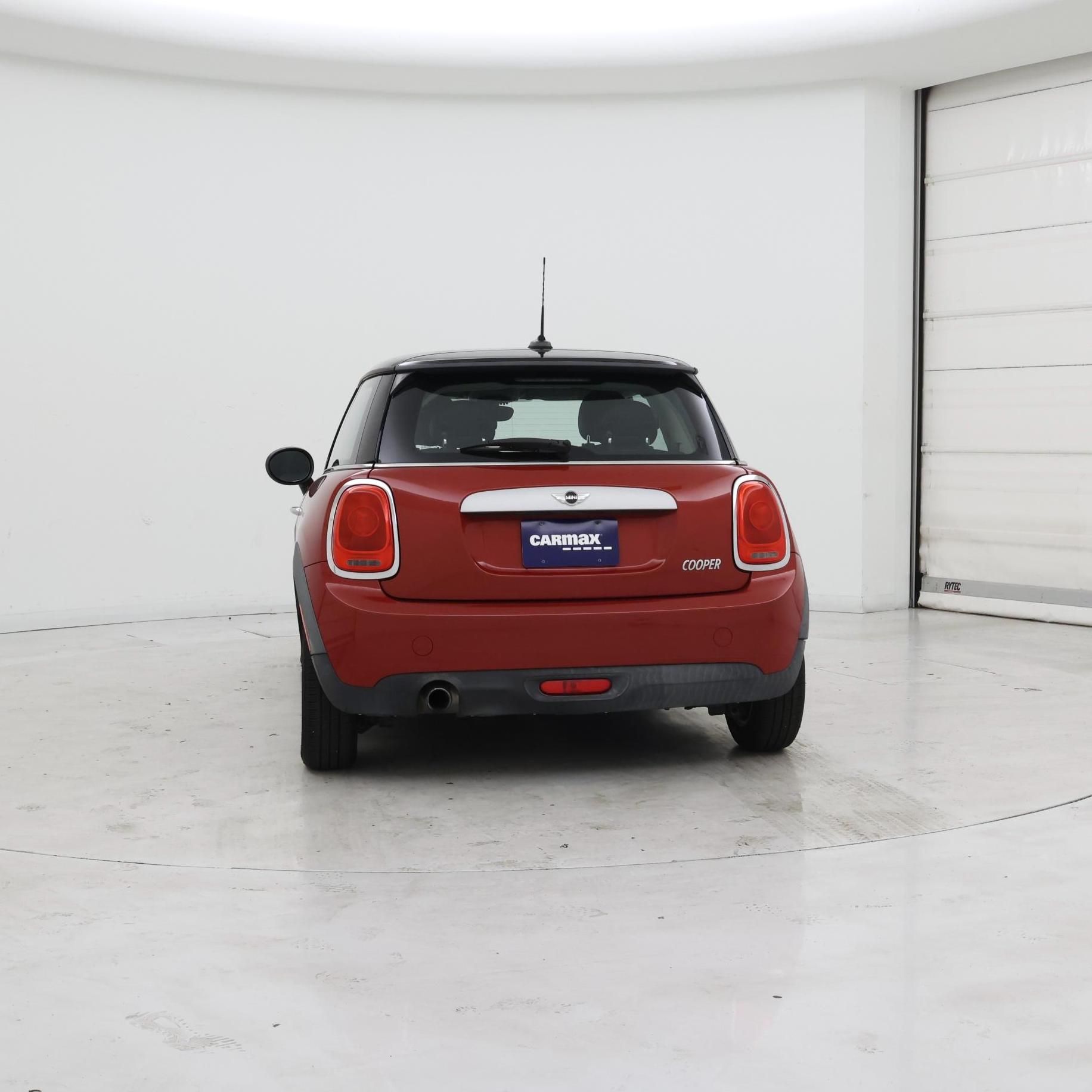 Thumbnail: 2015 MINI Cooper Hardtop - 6