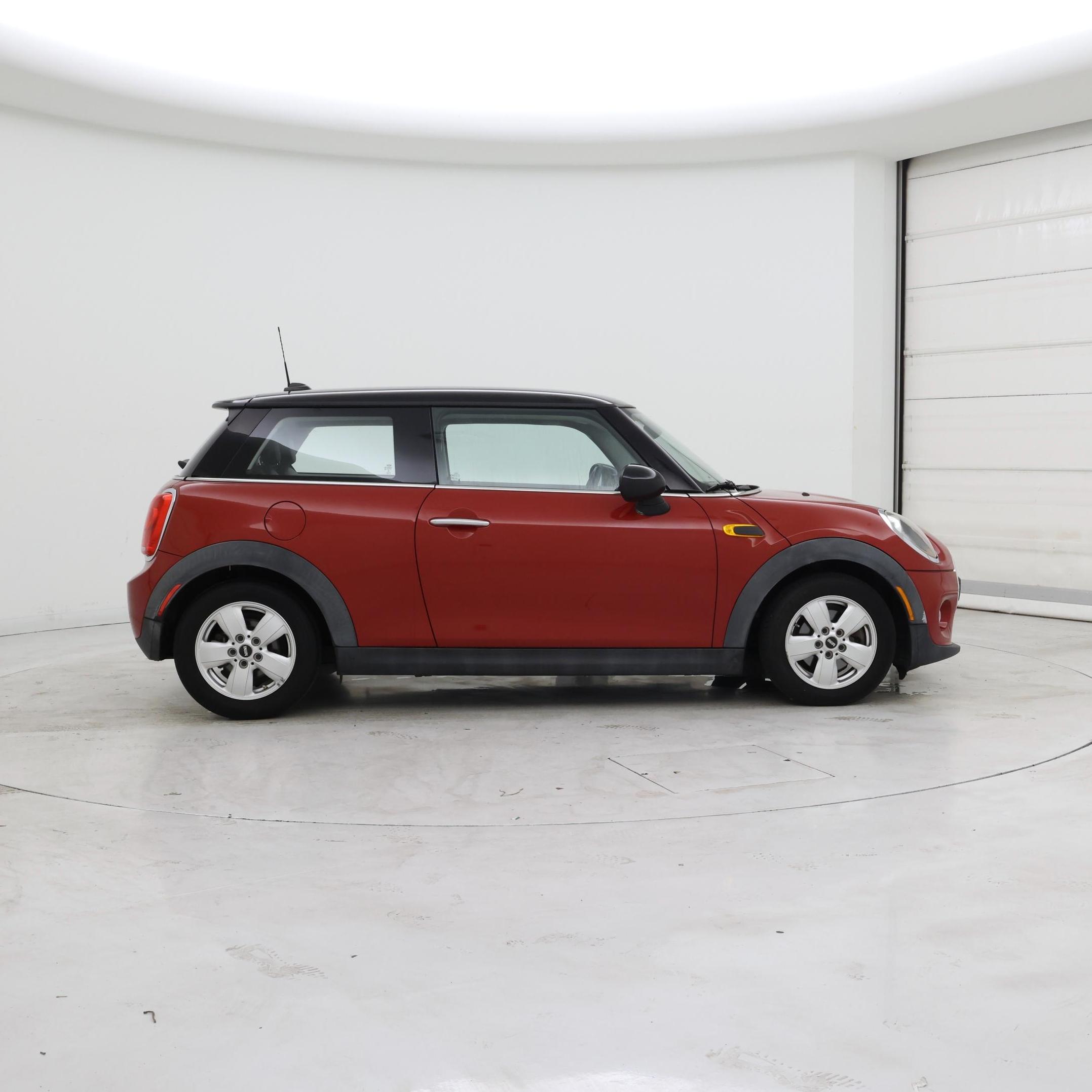 Thumbnail: 2015 MINI Cooper Hardtop - 7