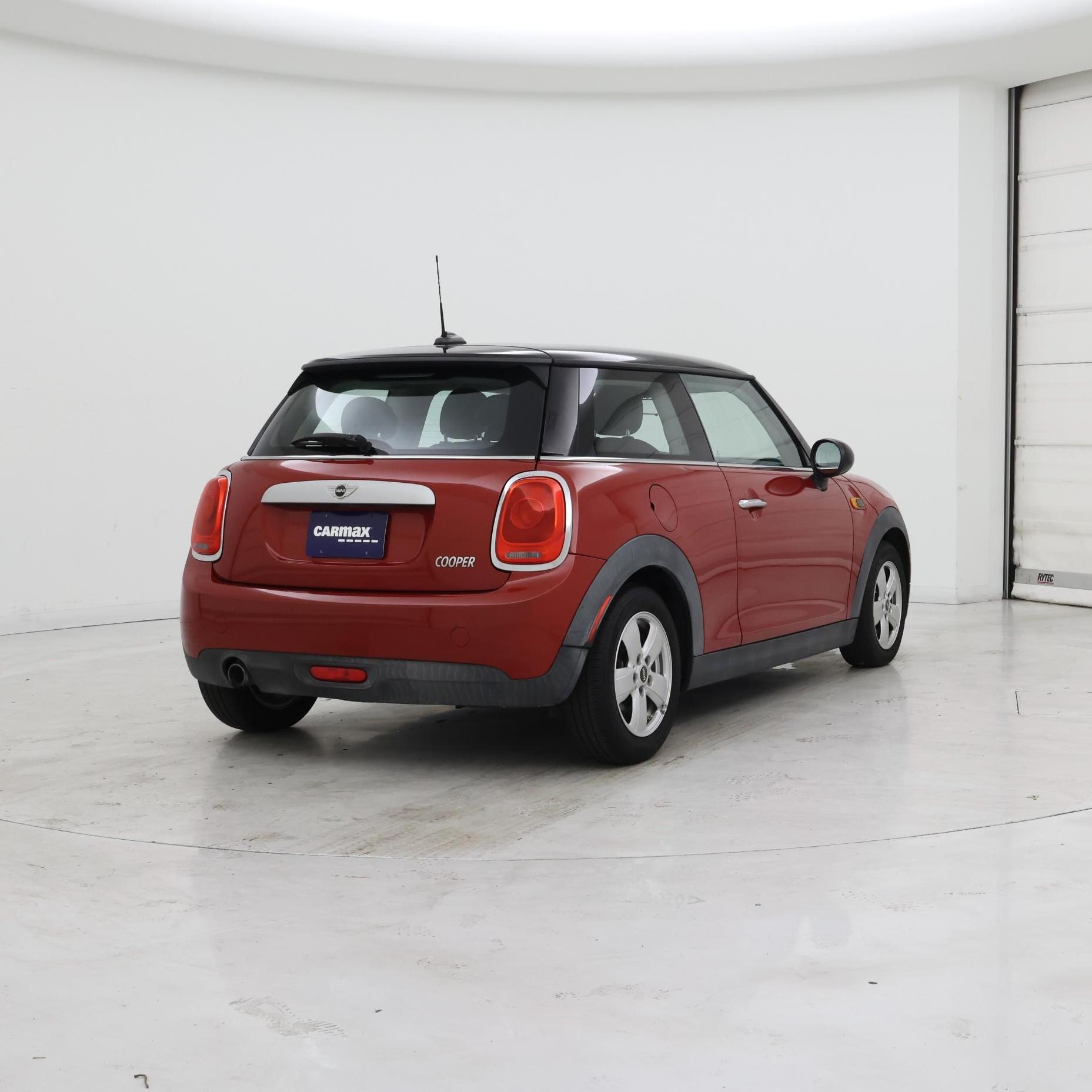 Thumbnail: 2015 MINI Cooper Hardtop - 8