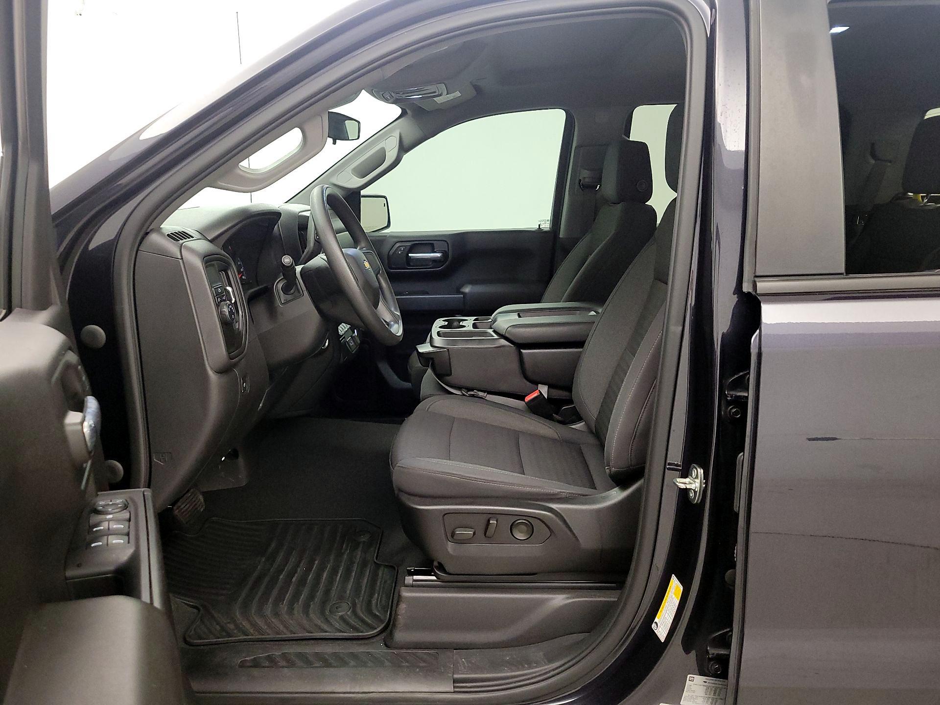 Thumbnail: 2022 Chevrolet Silverado 1500 - 11