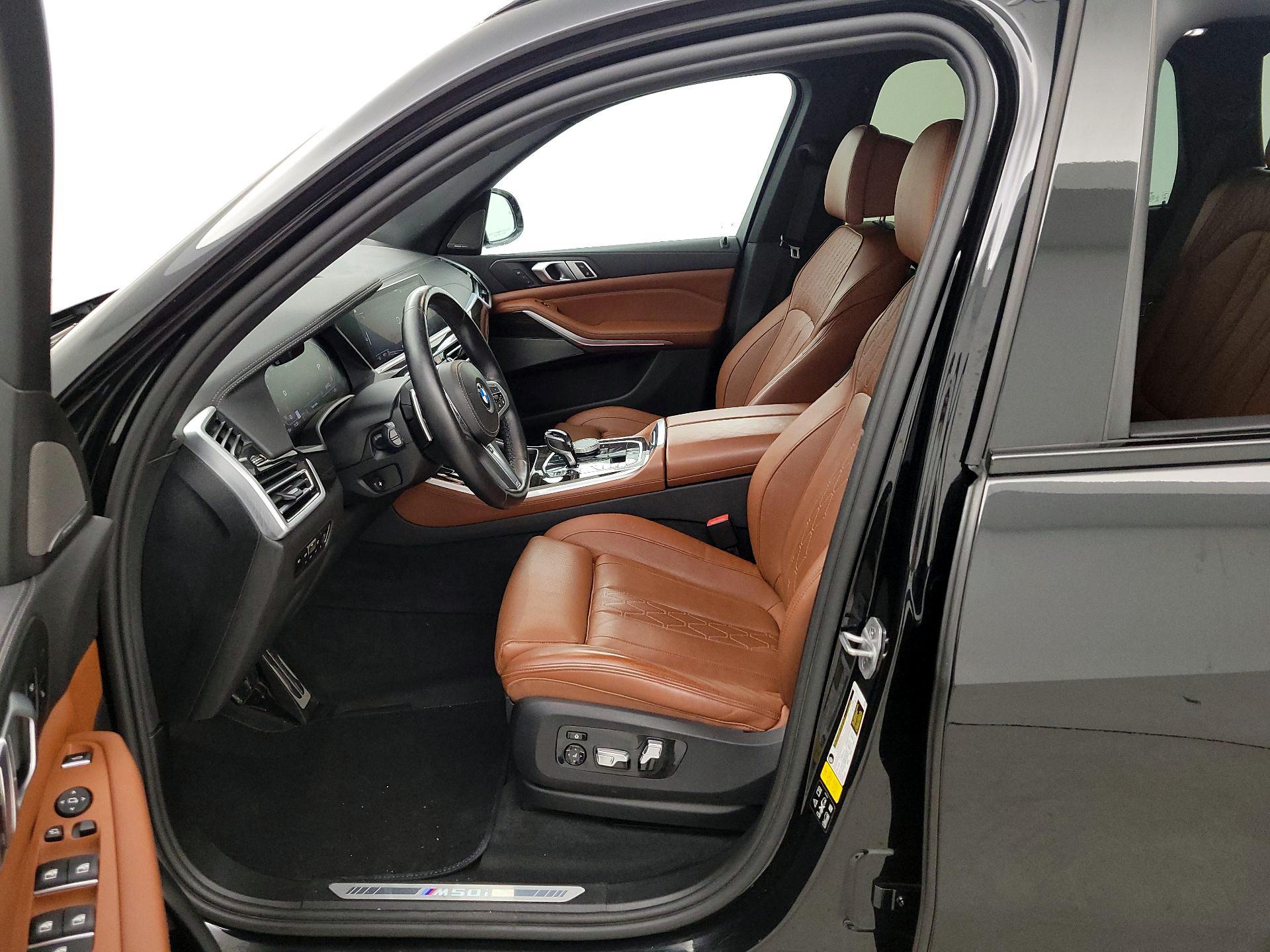 Thumbnail: 2021 BMW X5 - 11