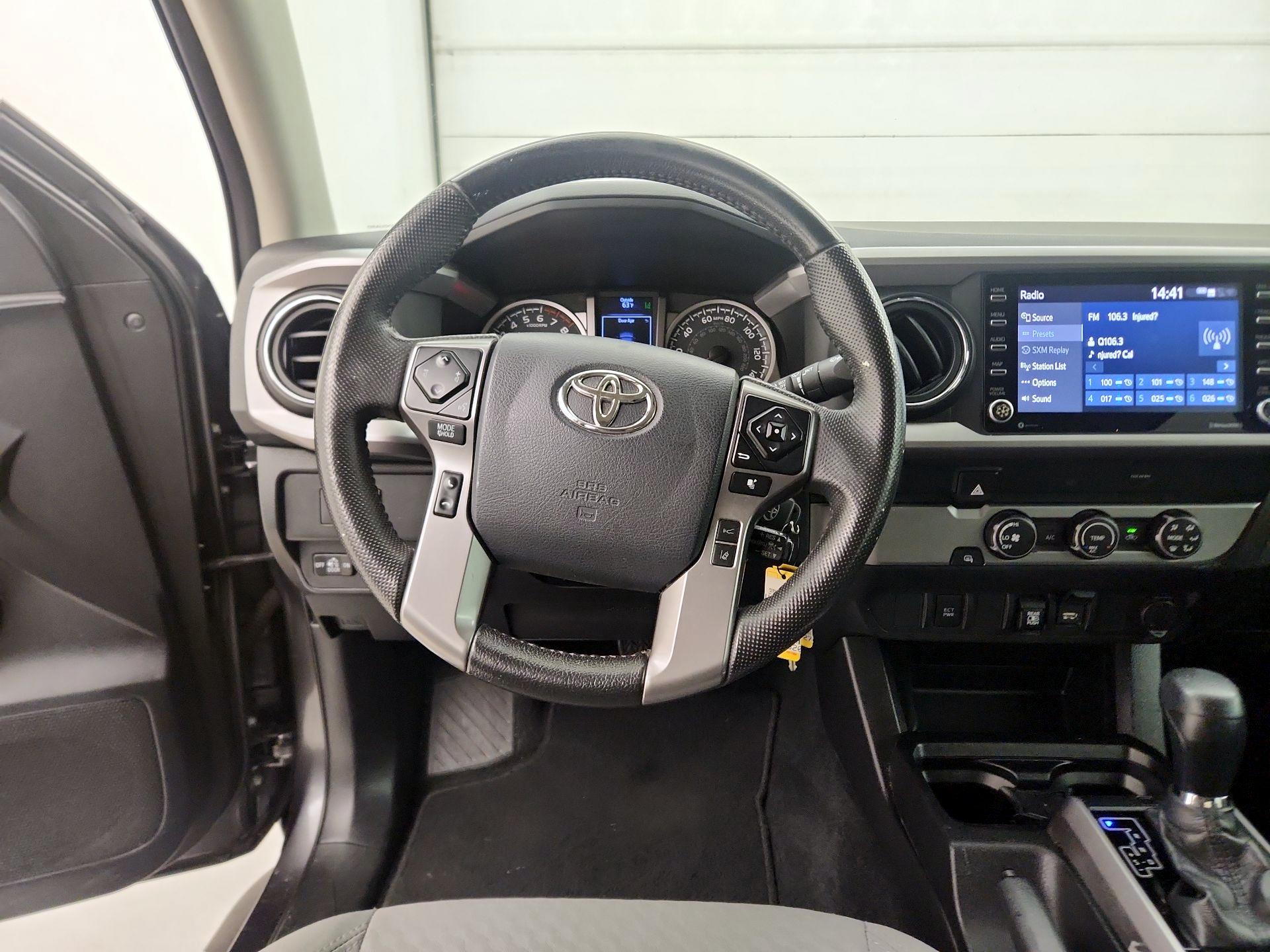 Thumbnail: 2020 Toyota Tacoma - 10