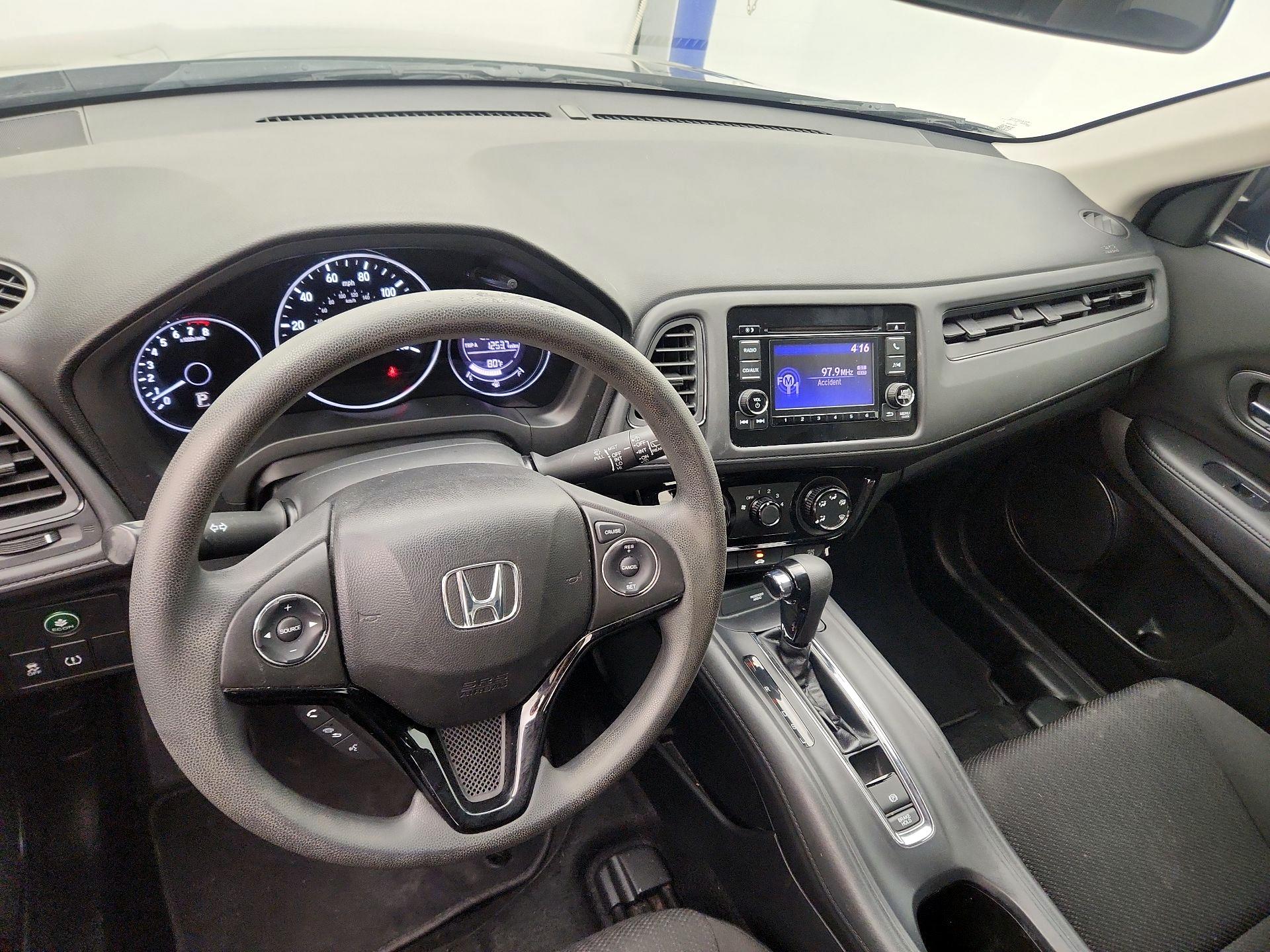 Thumbnail: 2016 Honda HR-V - 9