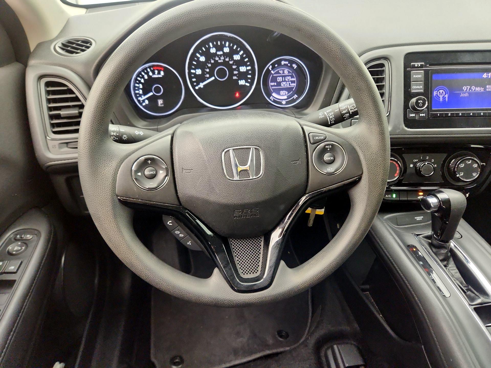 Thumbnail: 2016 Honda HR-V - 10