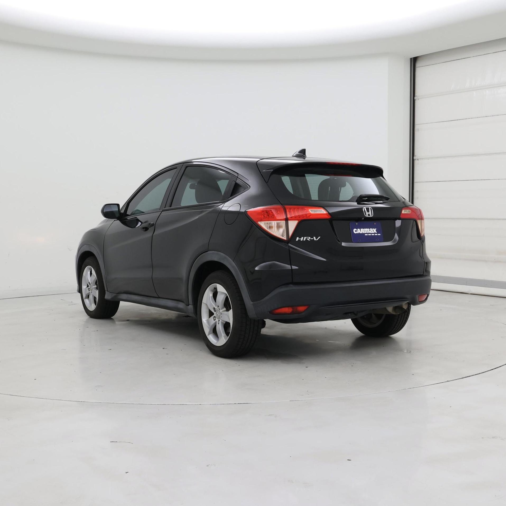 Thumbnail: 2016 Honda HR-V - 2
