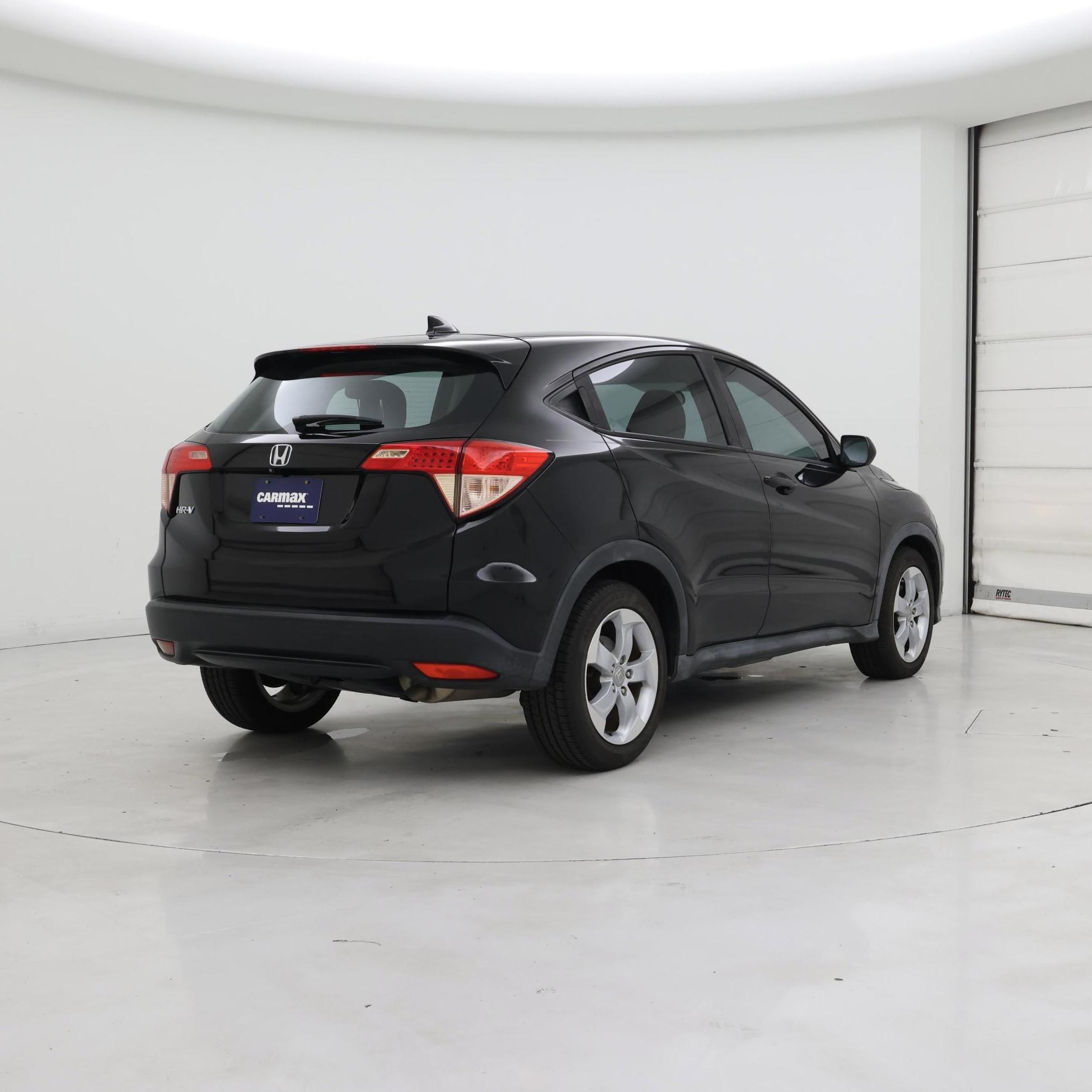 Thumbnail: 2016 Honda HR-V - 8