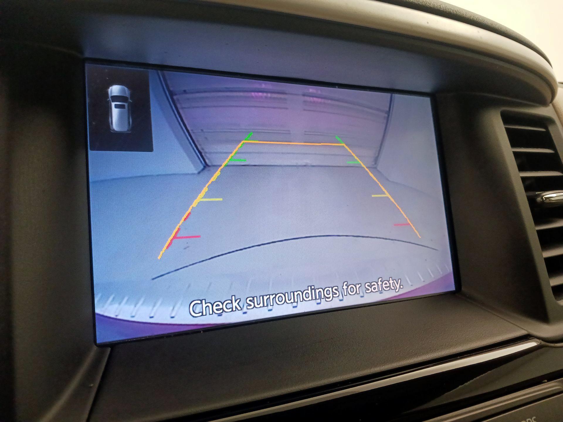 Thumbnail: 2017 Nissan Pathfinder - 14