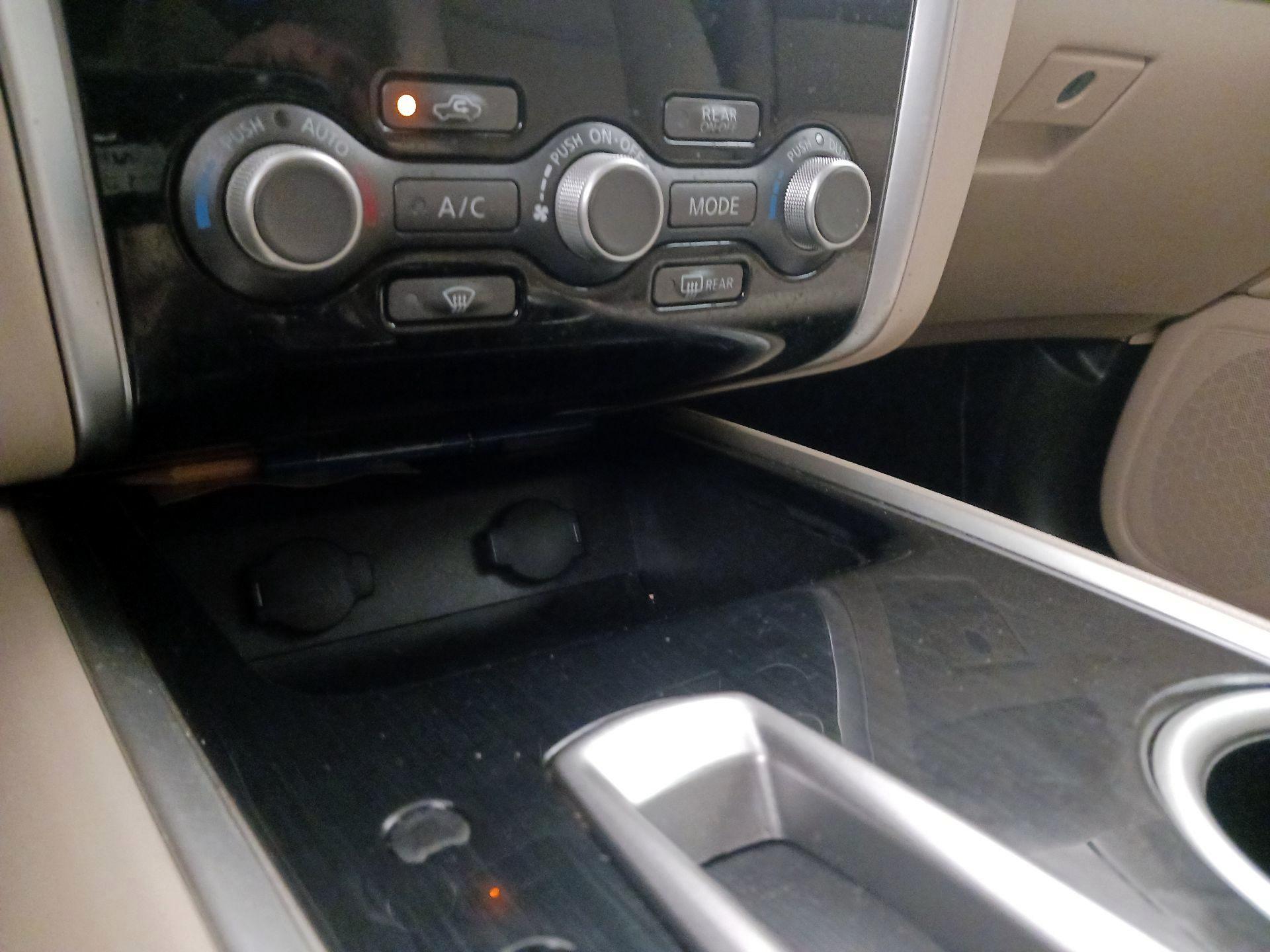 Thumbnail: 2017 Nissan Pathfinder - 16