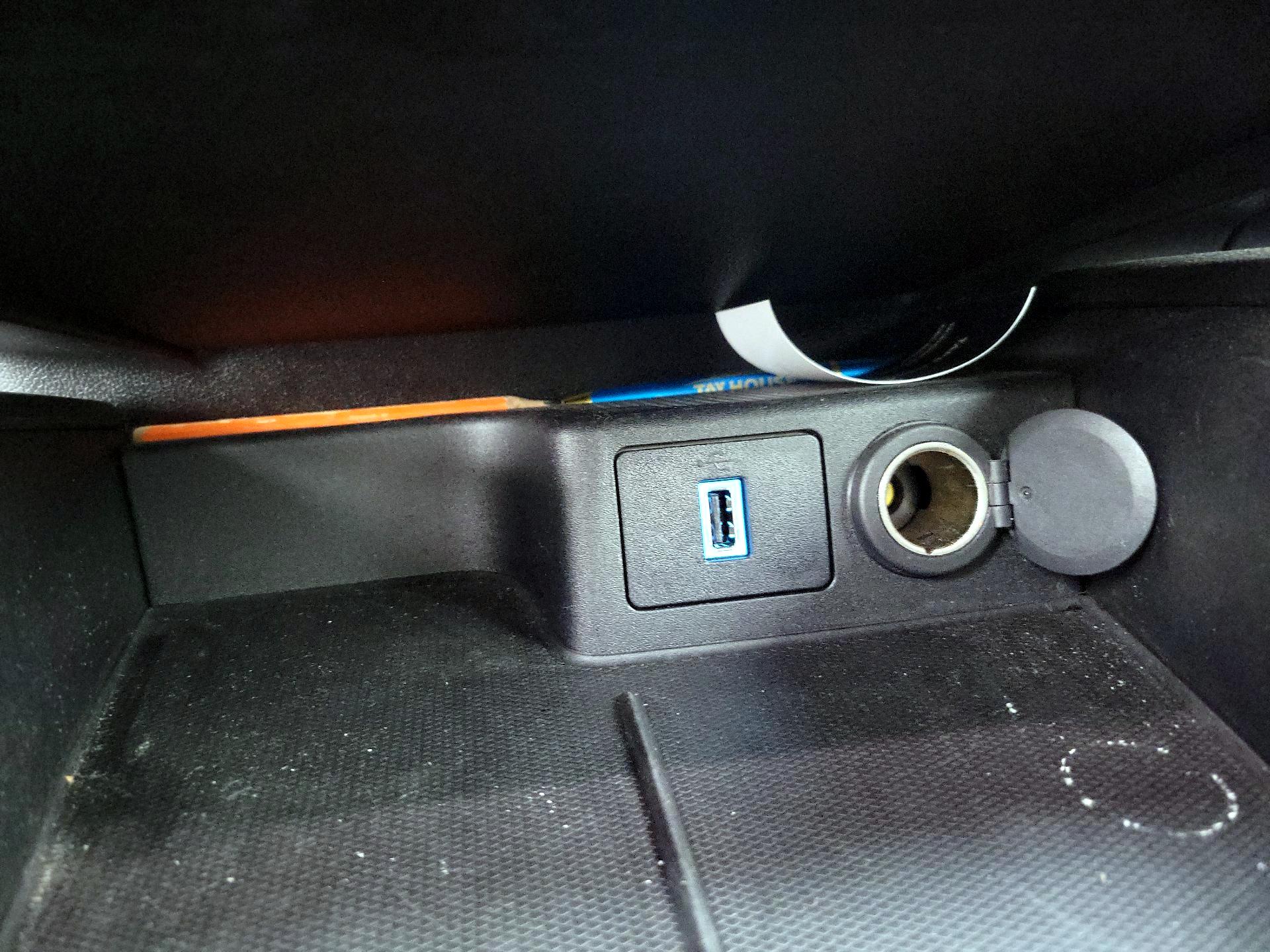 Thumbnail: 2020 Ford Escape - 19