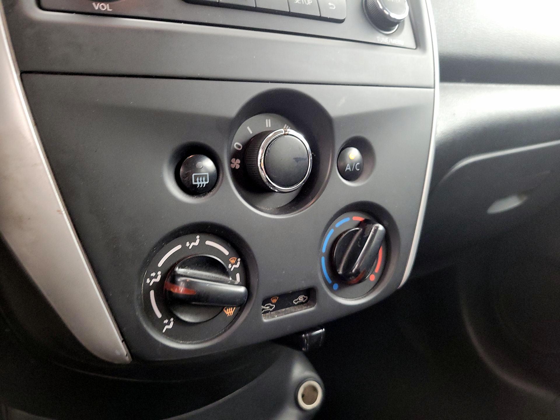 Thumbnail: 2018 Nissan Versa - 15