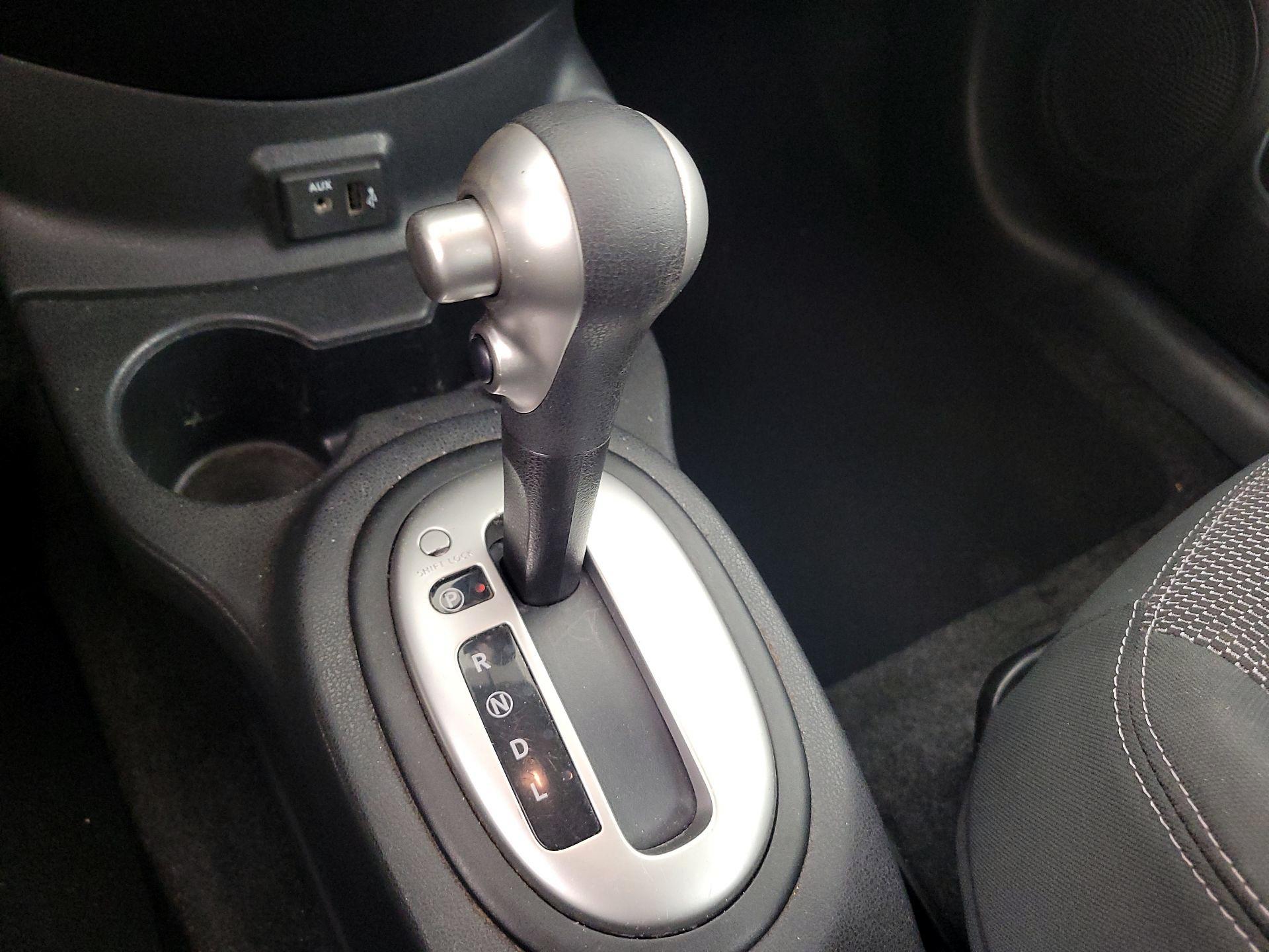 Thumbnail: 2018 Nissan Versa - 16