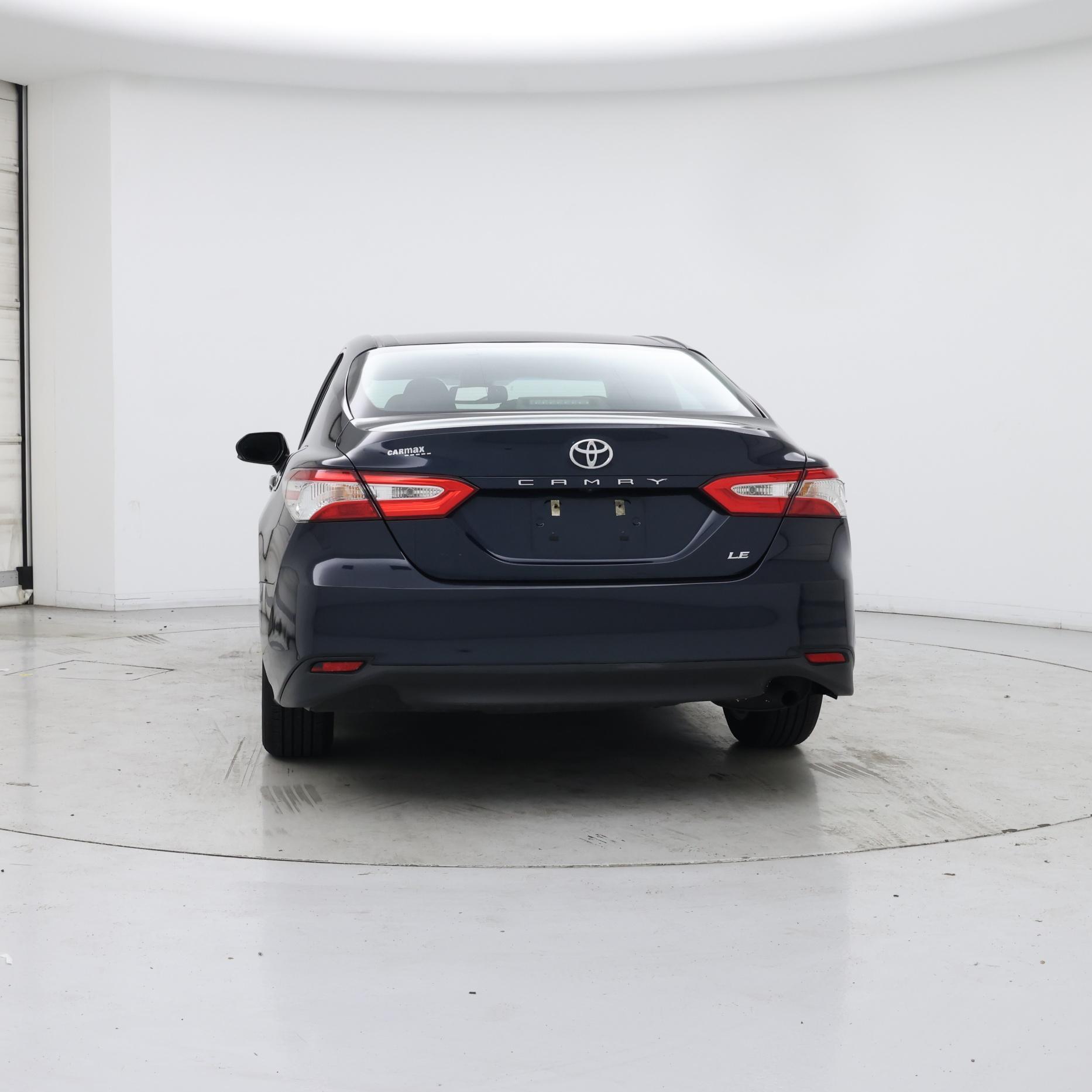 Thumbnail: 2018 Toyota Camry - 6