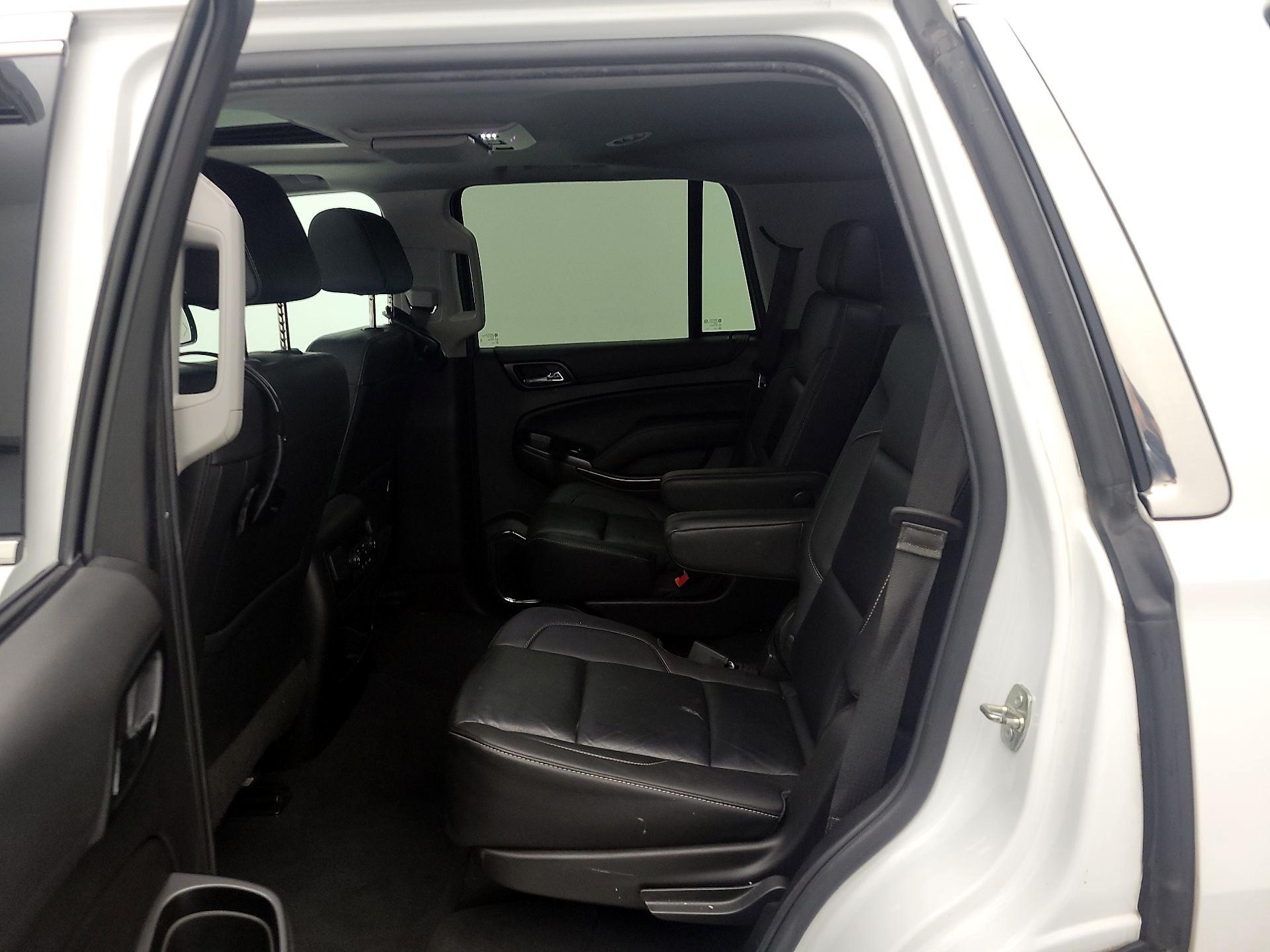 Thumbnail: 2019 Chevrolet Tahoe - 20