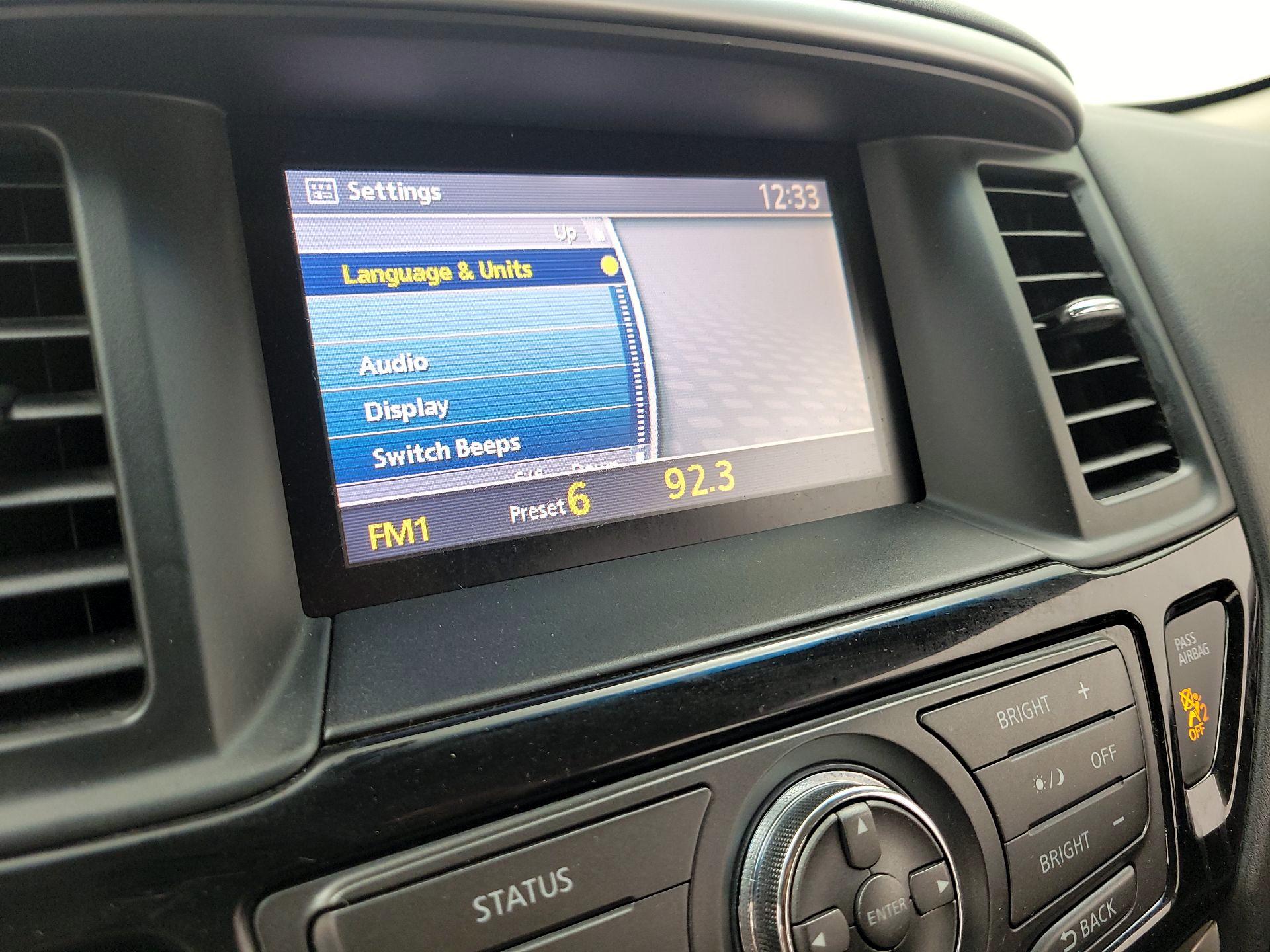 Thumbnail: 2013 Nissan Pathfinder - 15
