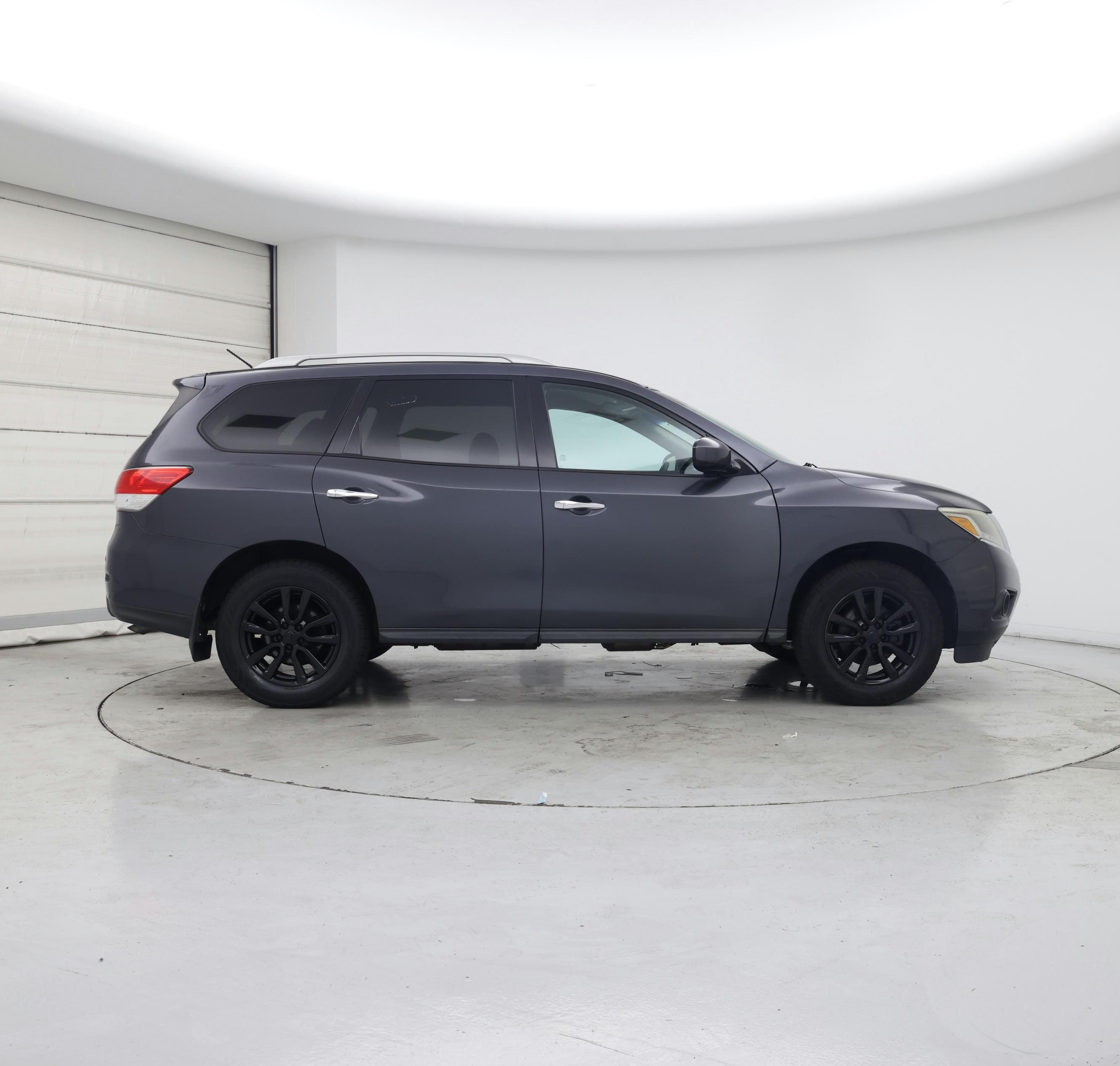 Thumbnail: 2013 Nissan Pathfinder - 7