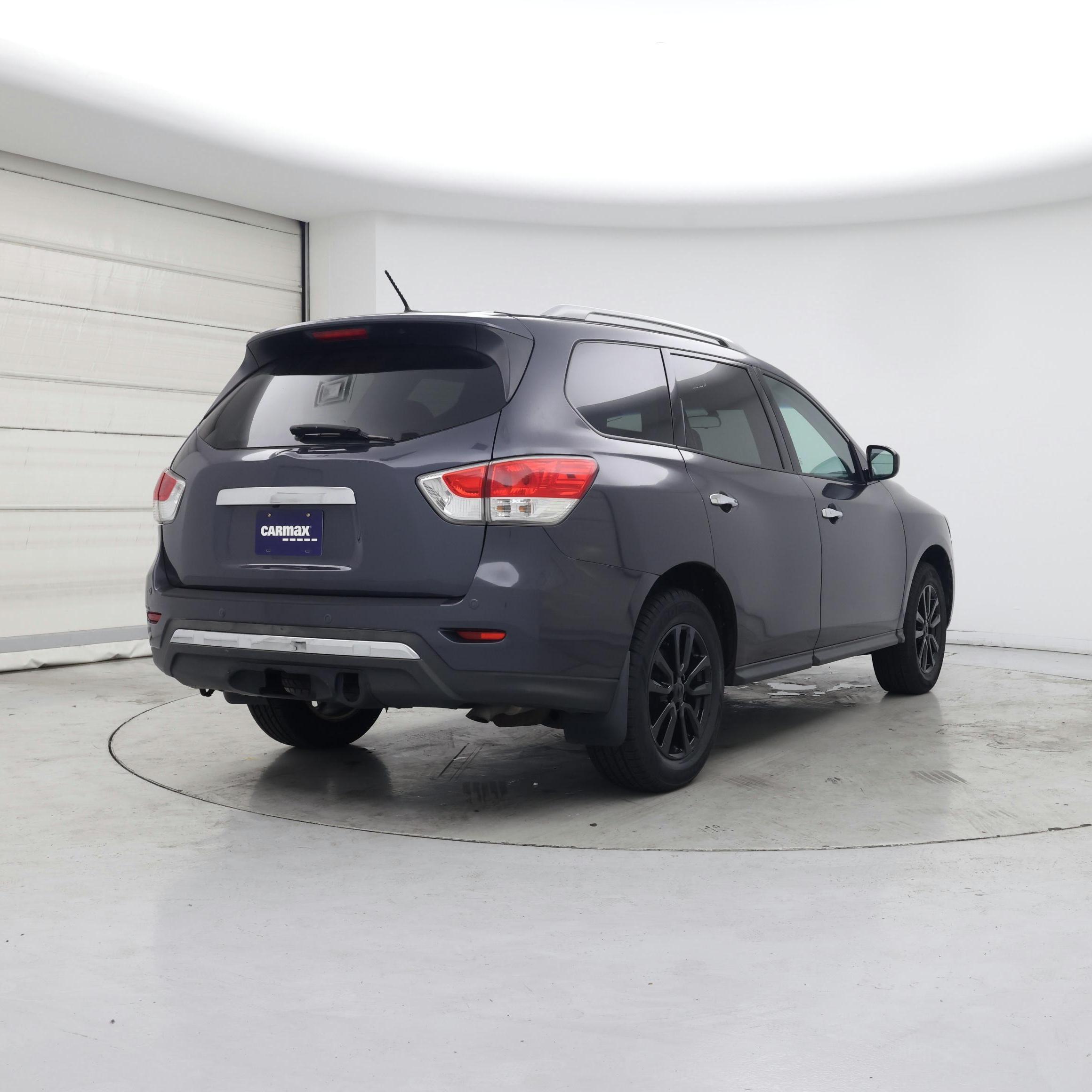 Thumbnail: 2013 Nissan Pathfinder - 8