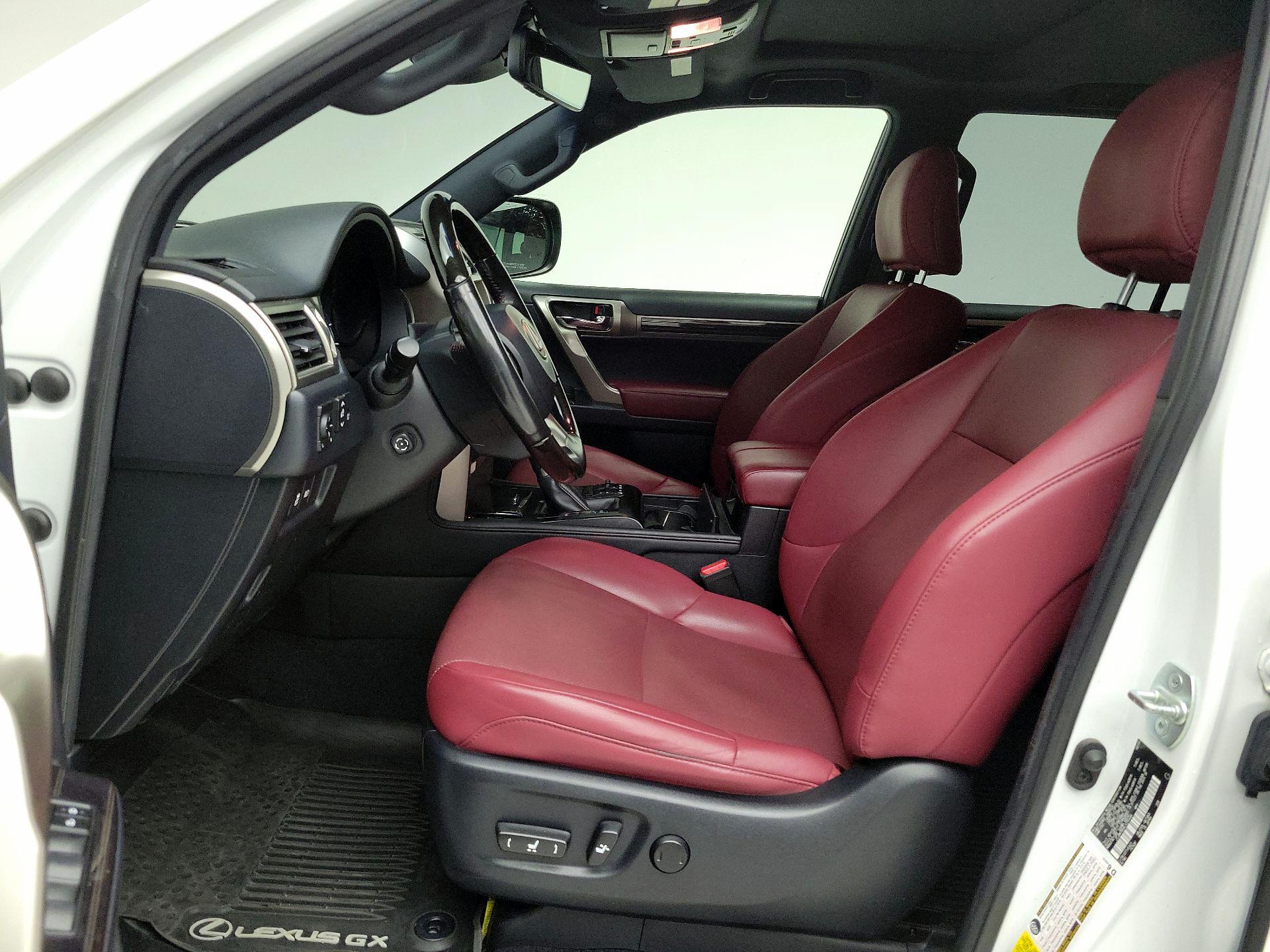 Thumbnail: 2020 Lexus GX - 11