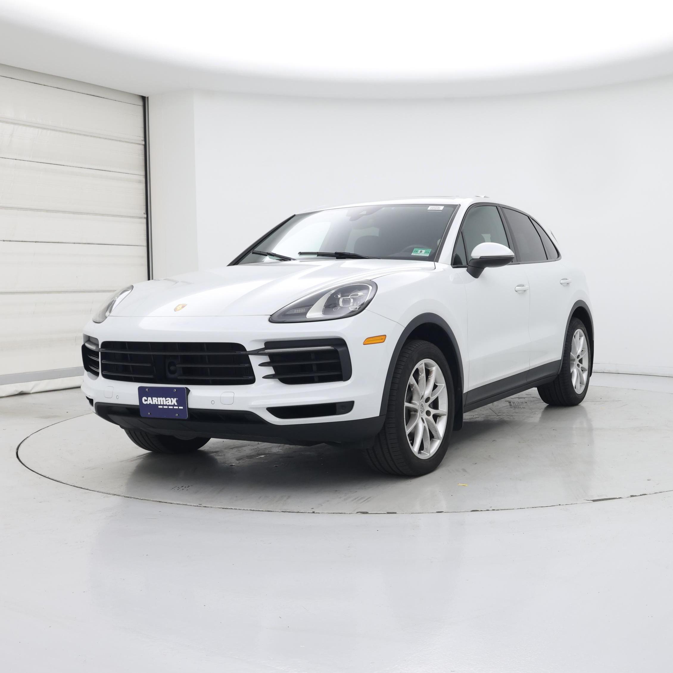 Thumbnail: 2019 Porsche Cayenne - 4