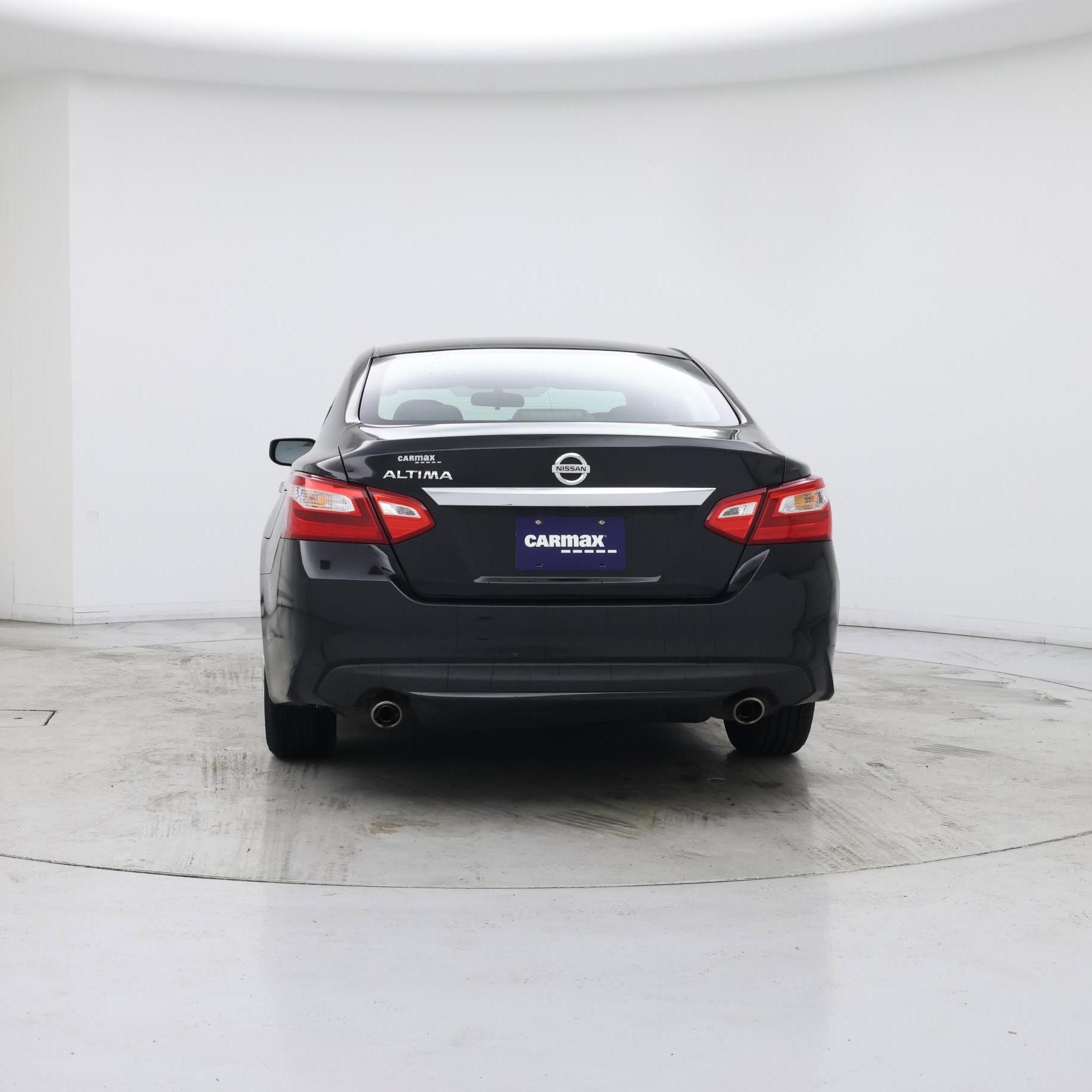 Thumbnail: 2016 Nissan Altima - 6