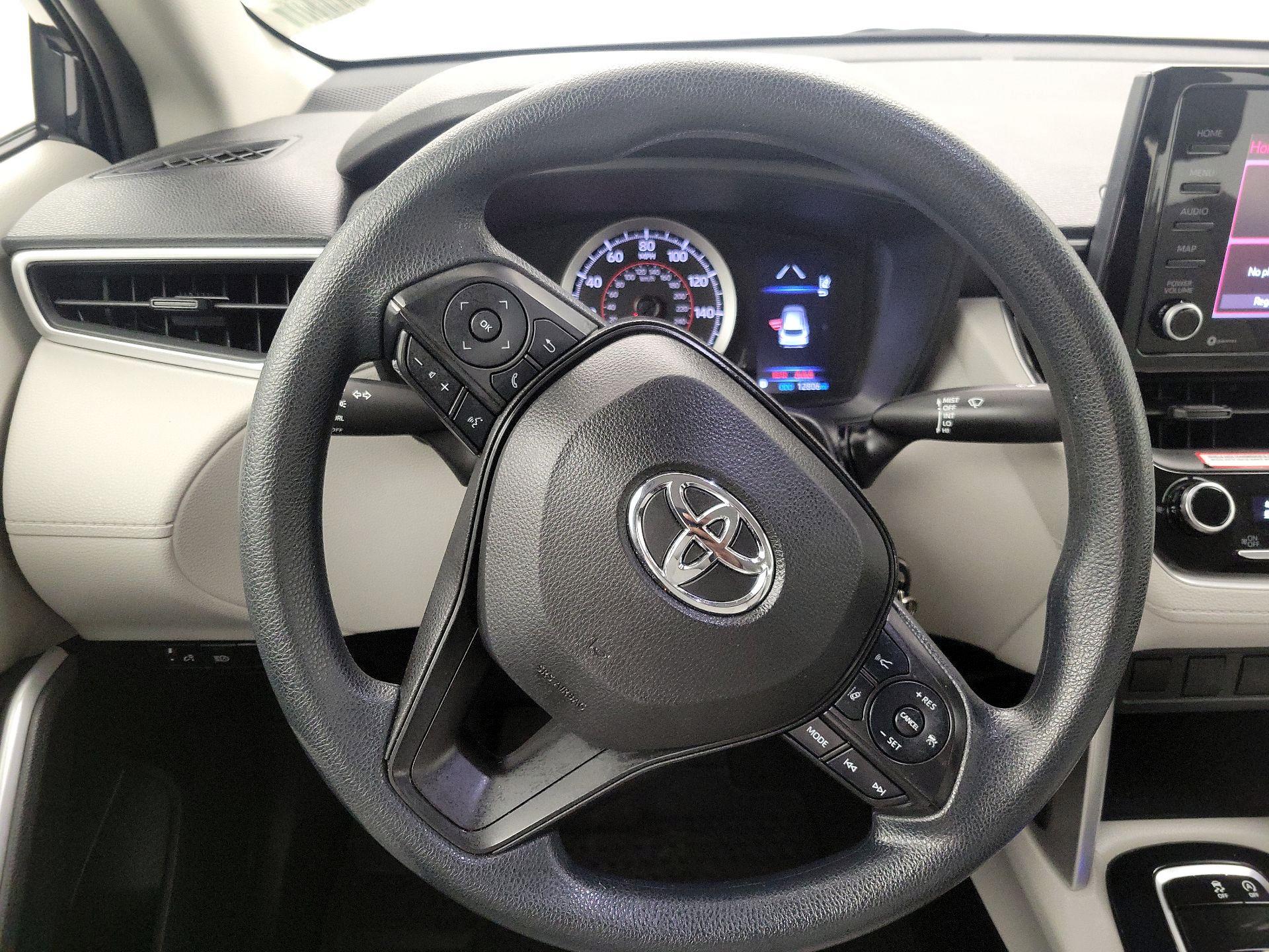 Thumbnail: 2022 Toyota Corolla Cross - 10
