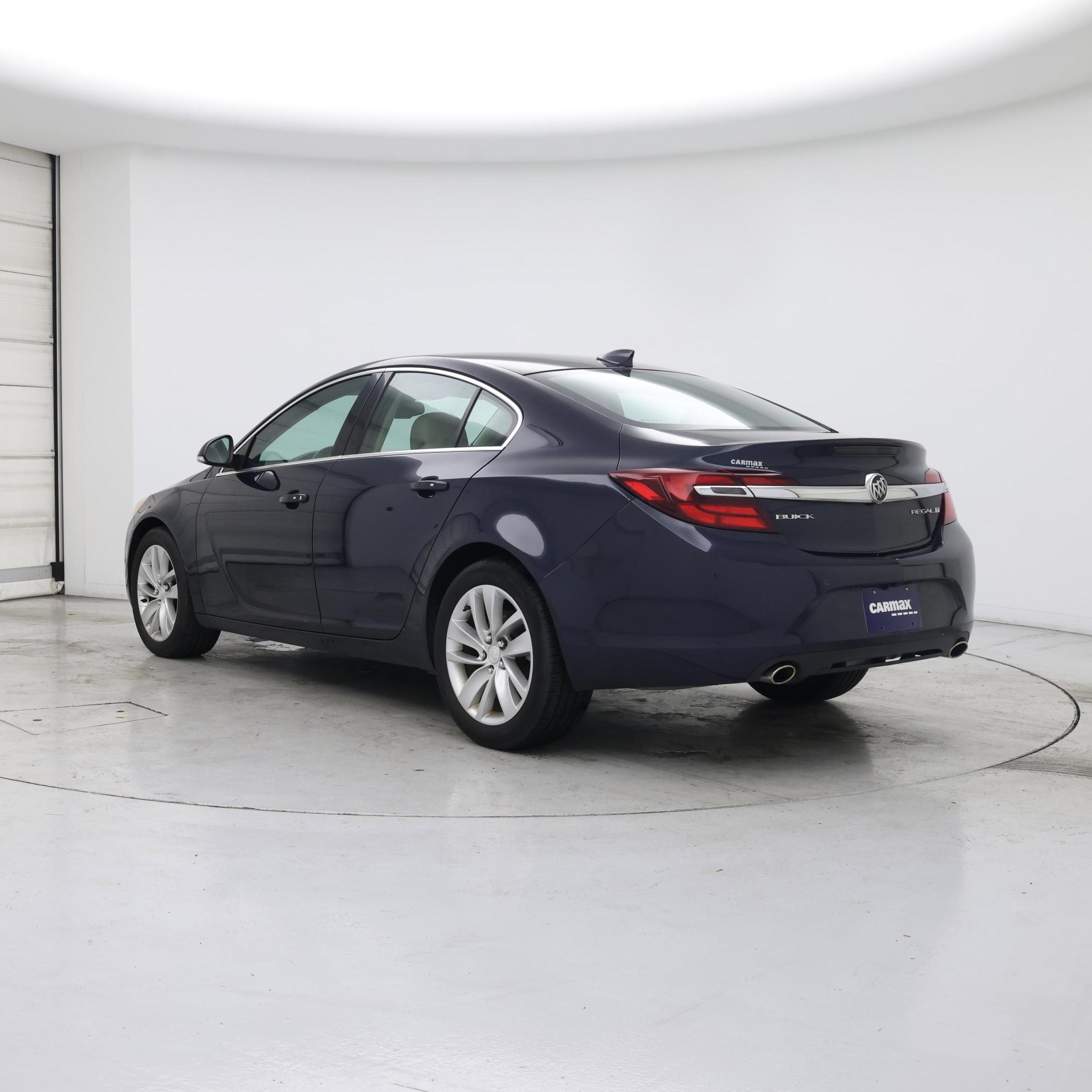 Thumbnail: 2015 Buick Regal - 2