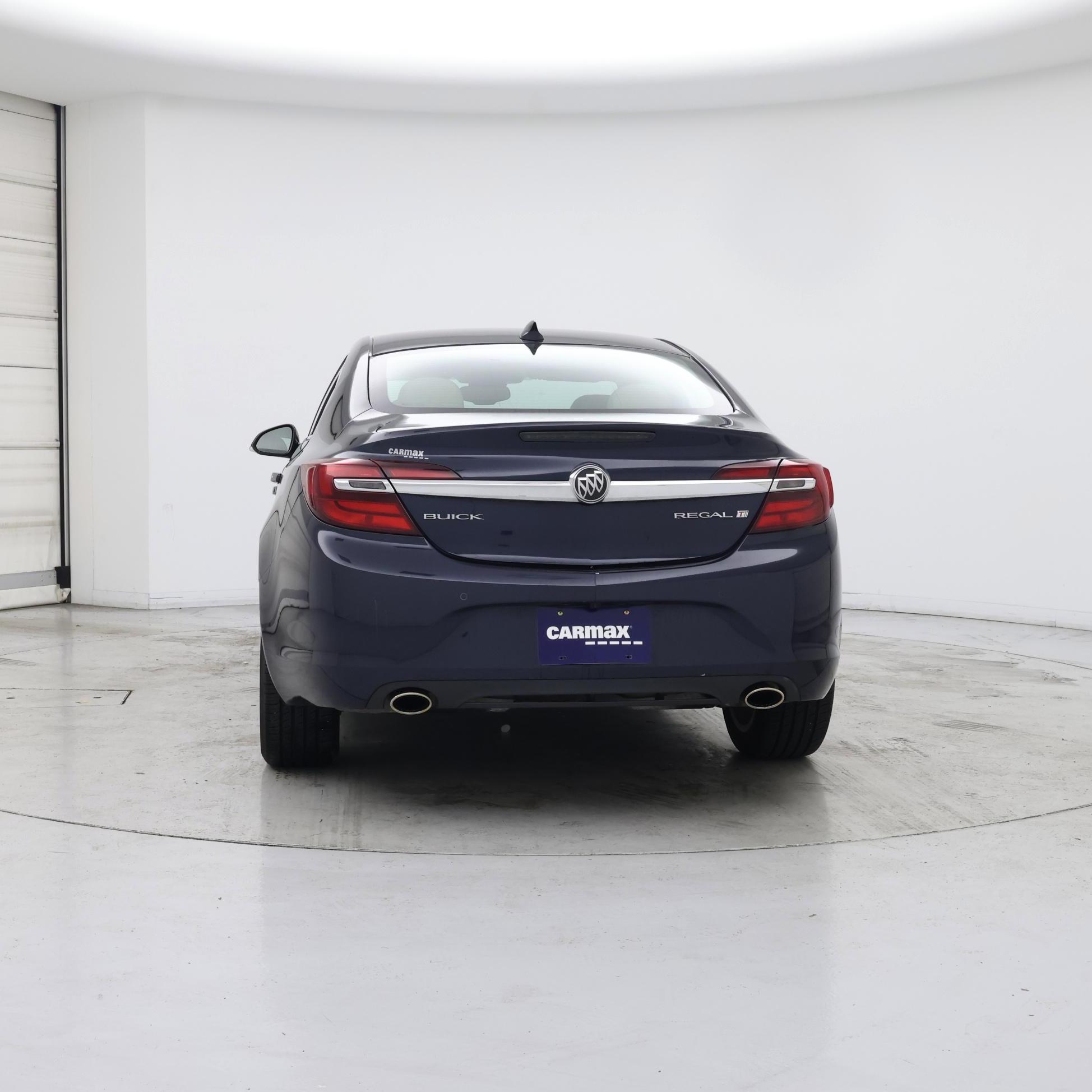 Thumbnail: 2015 Buick Regal - 6