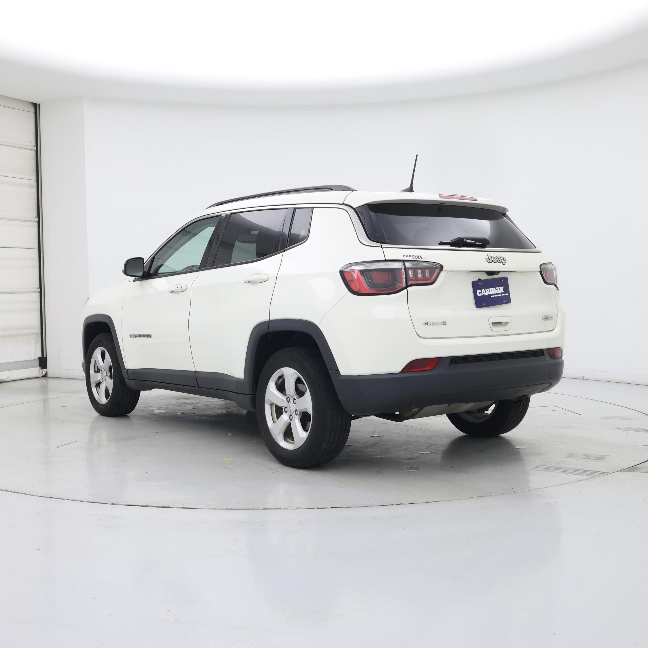 Thumbnail: 2018 Jeep Compass - 2