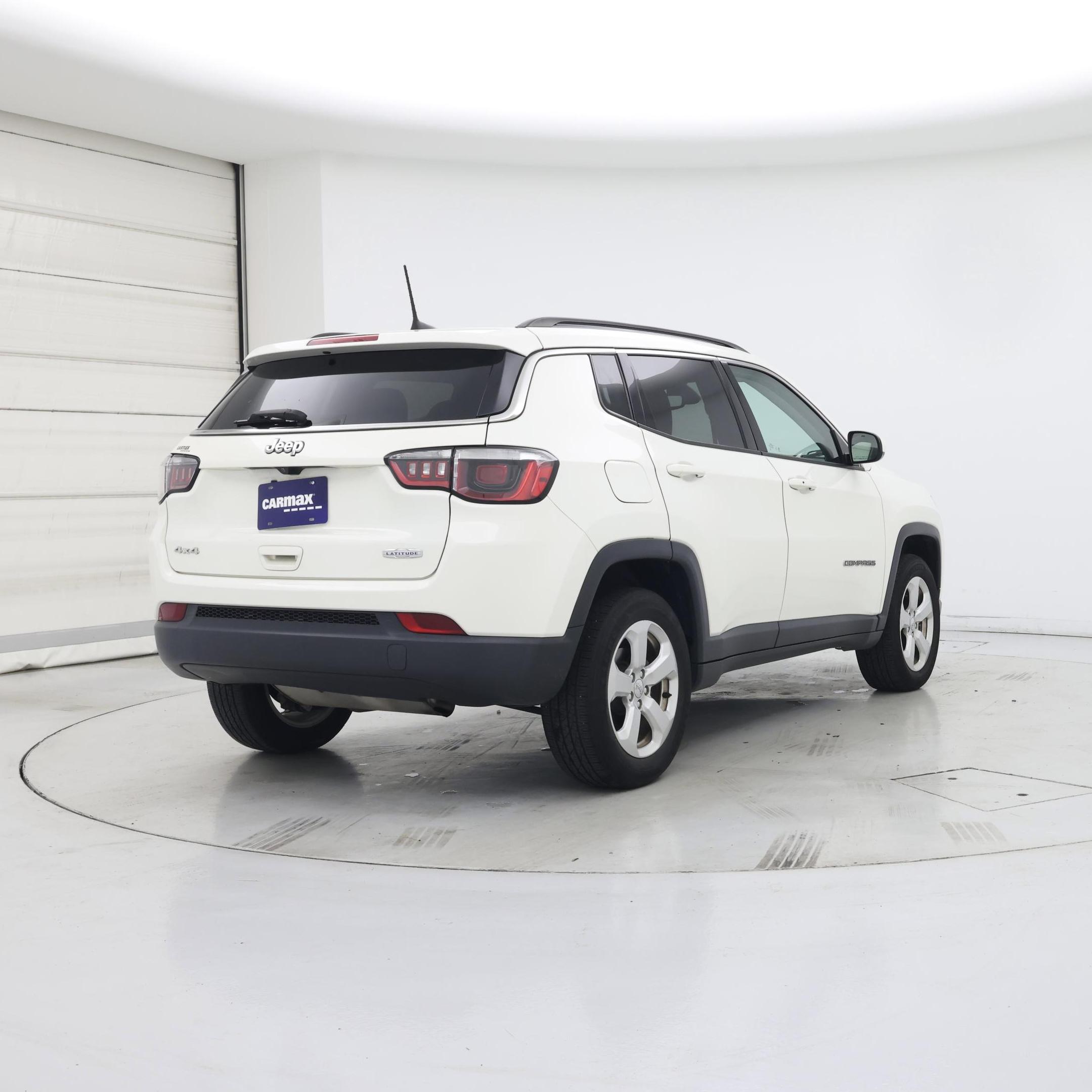 Thumbnail: 2018 Jeep Compass - 8
