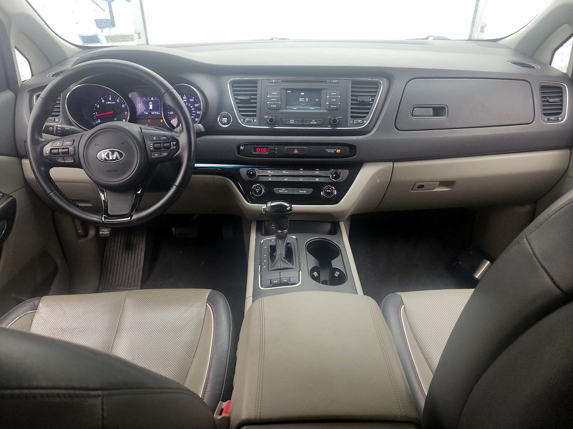 Thumbnail: 2016 Kia Sedona - 9