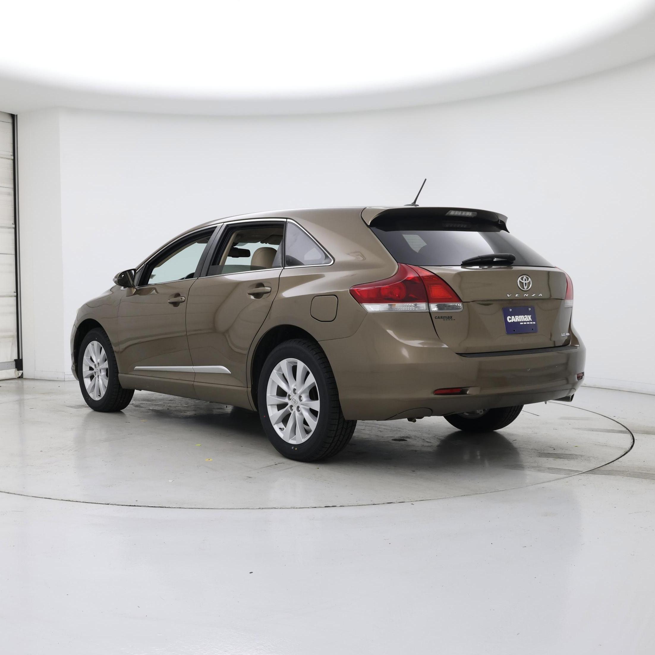 Thumbnail: 2014 Toyota Venza - 2