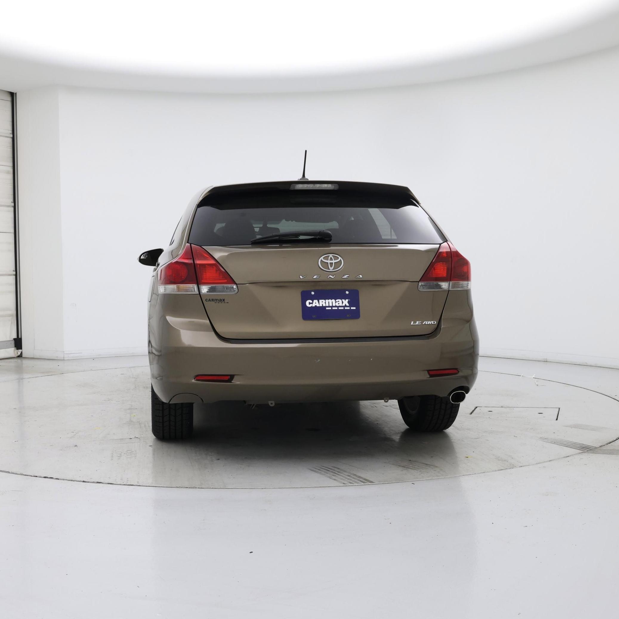 Thumbnail: 2014 Toyota Venza - 6