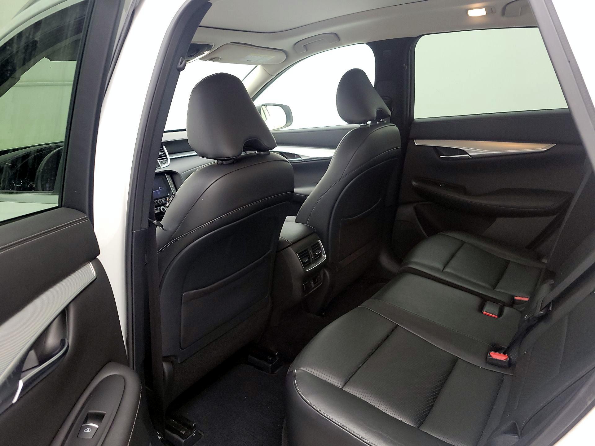 Thumbnail: 2019 INFINITI QX50 - 10