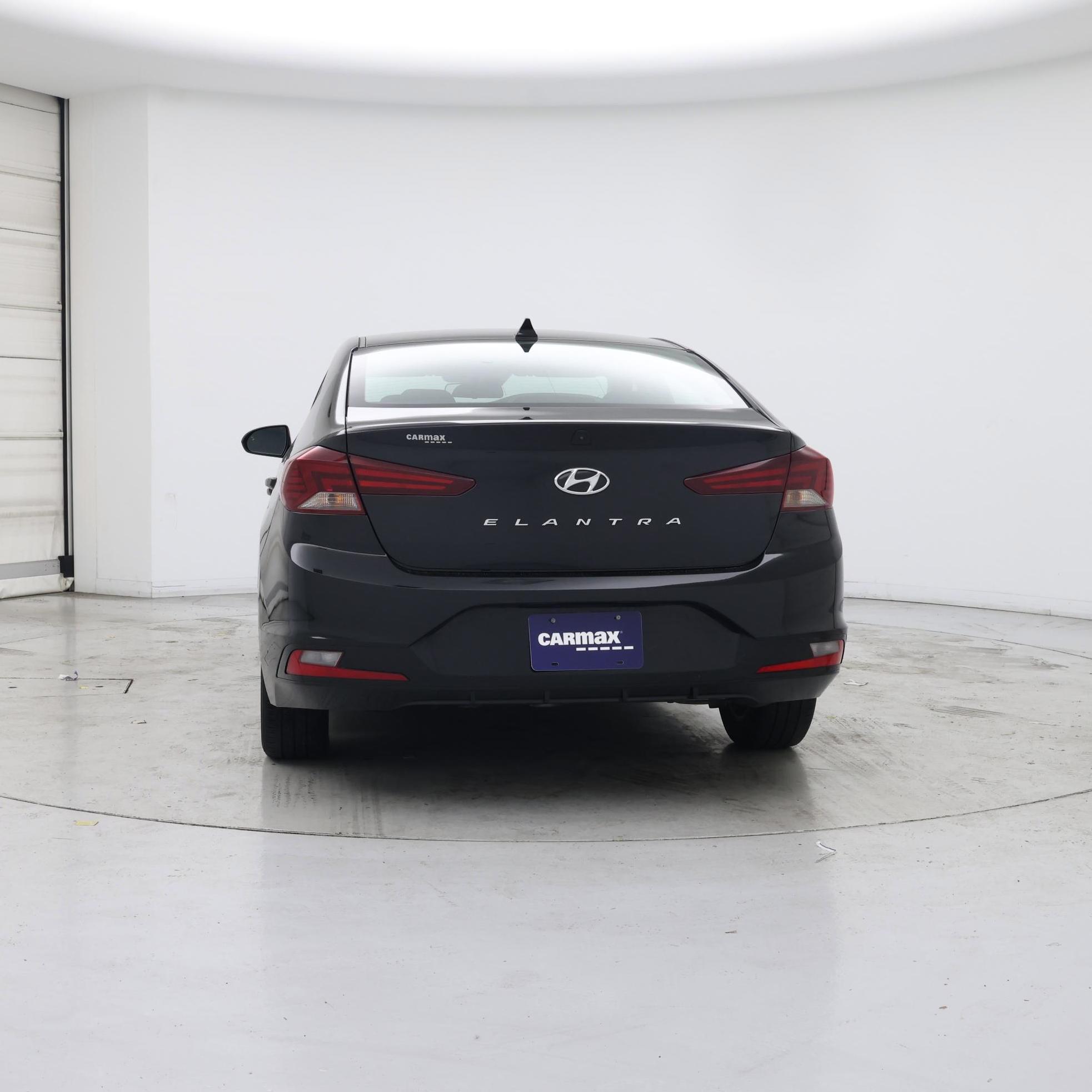 Thumbnail: 2019 Hyundai Elantra - 6