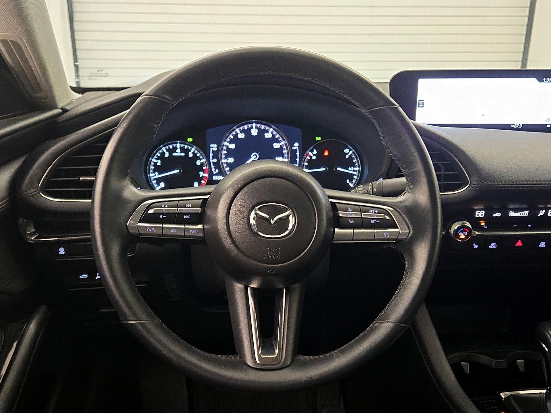 Thumbnail: 2022 Mazda Mazda3 - 10