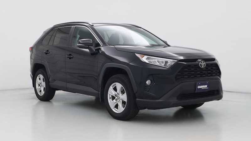 2021 Toyota RAV4 XLE Hero Image