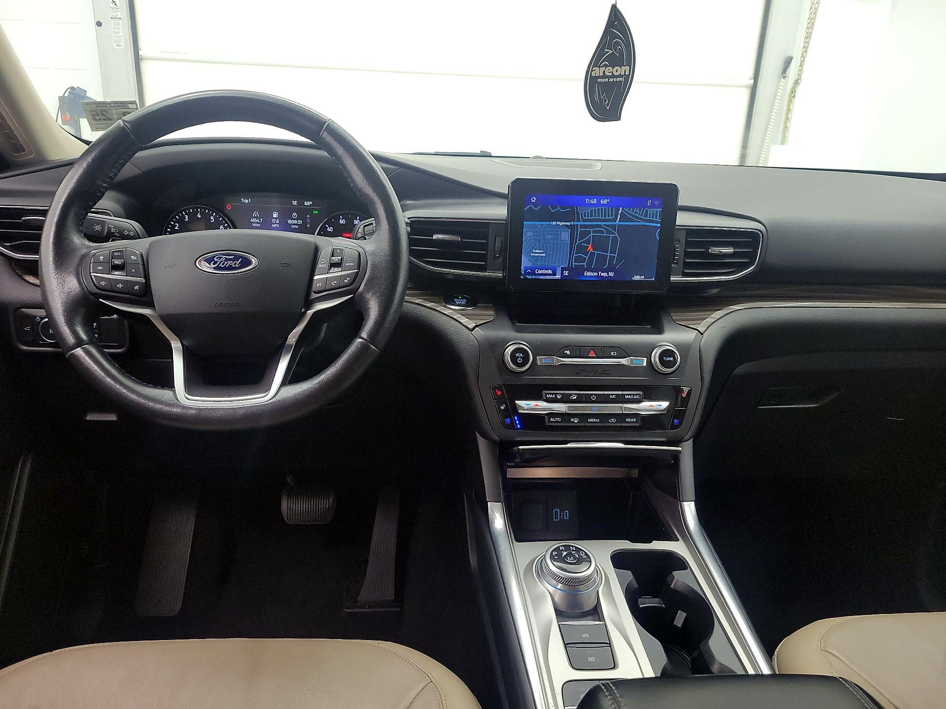 Thumbnail: 2020 Ford Explorer - 9