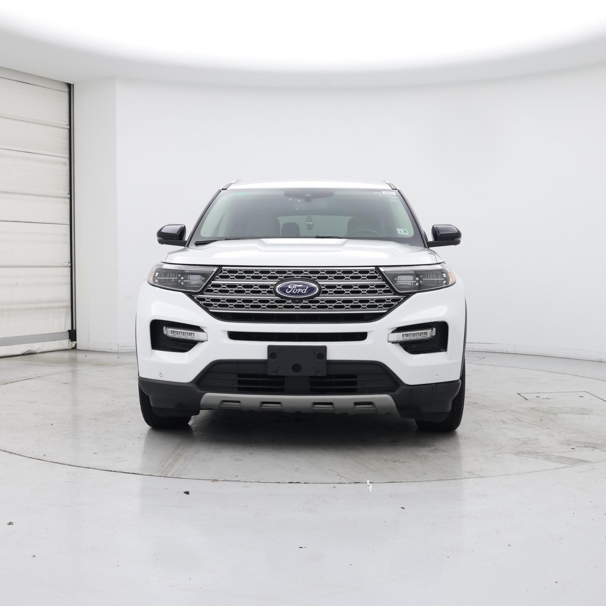 Thumbnail: 2020 Ford Explorer - 5