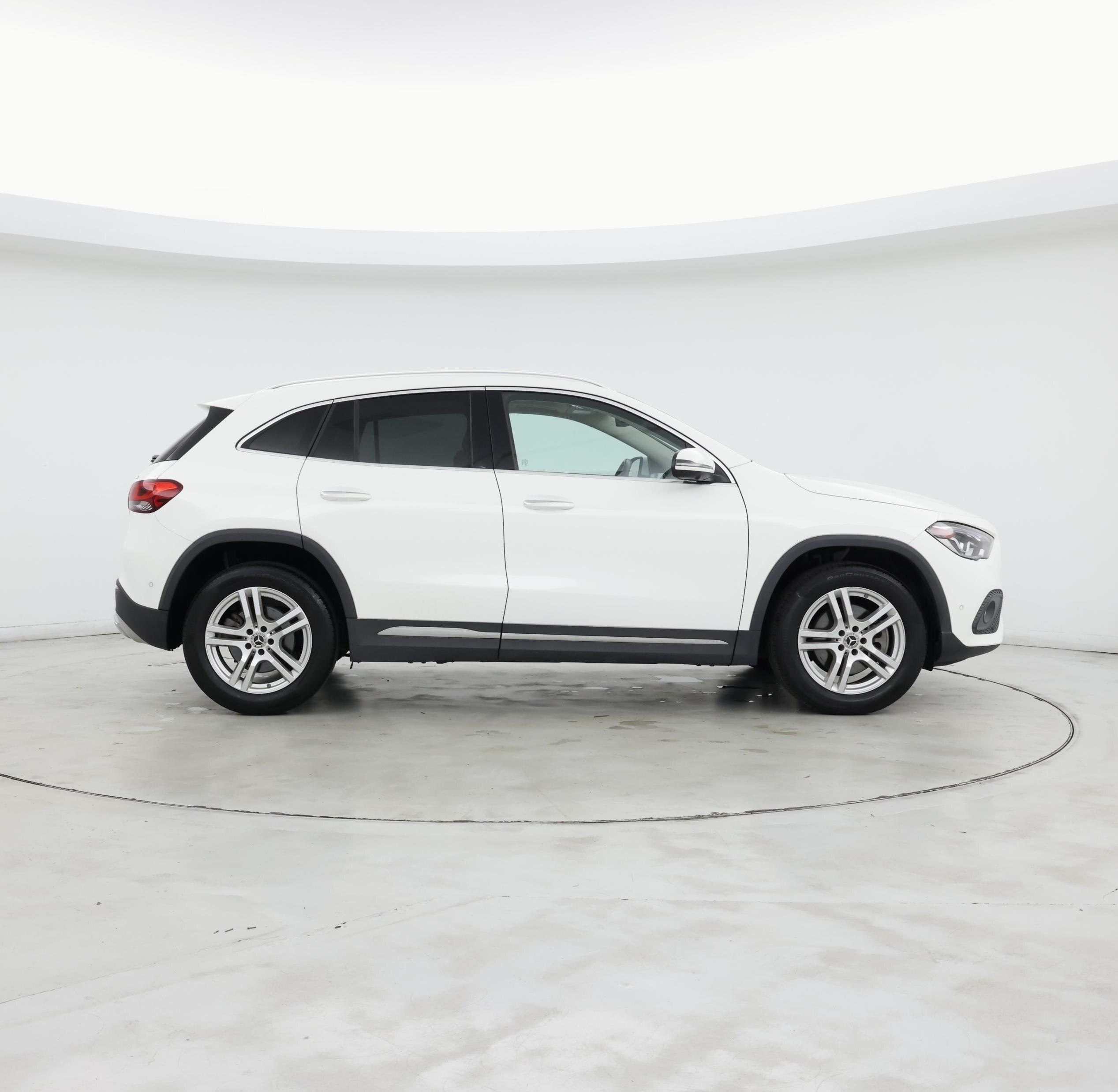 Thumbnail: 2021 Mercedes-Benz GLA - 7
